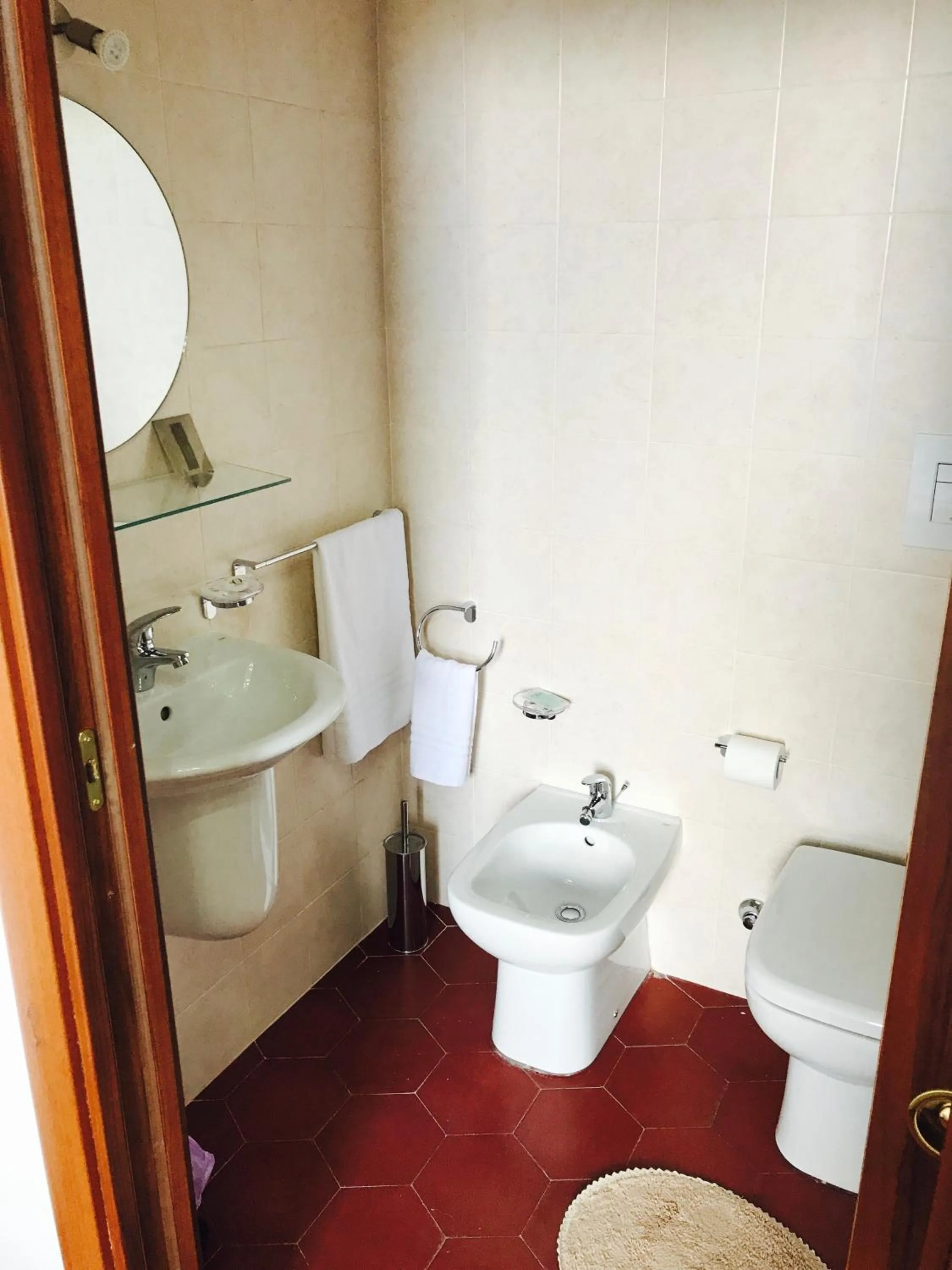 Bathroom in Parthenope's home