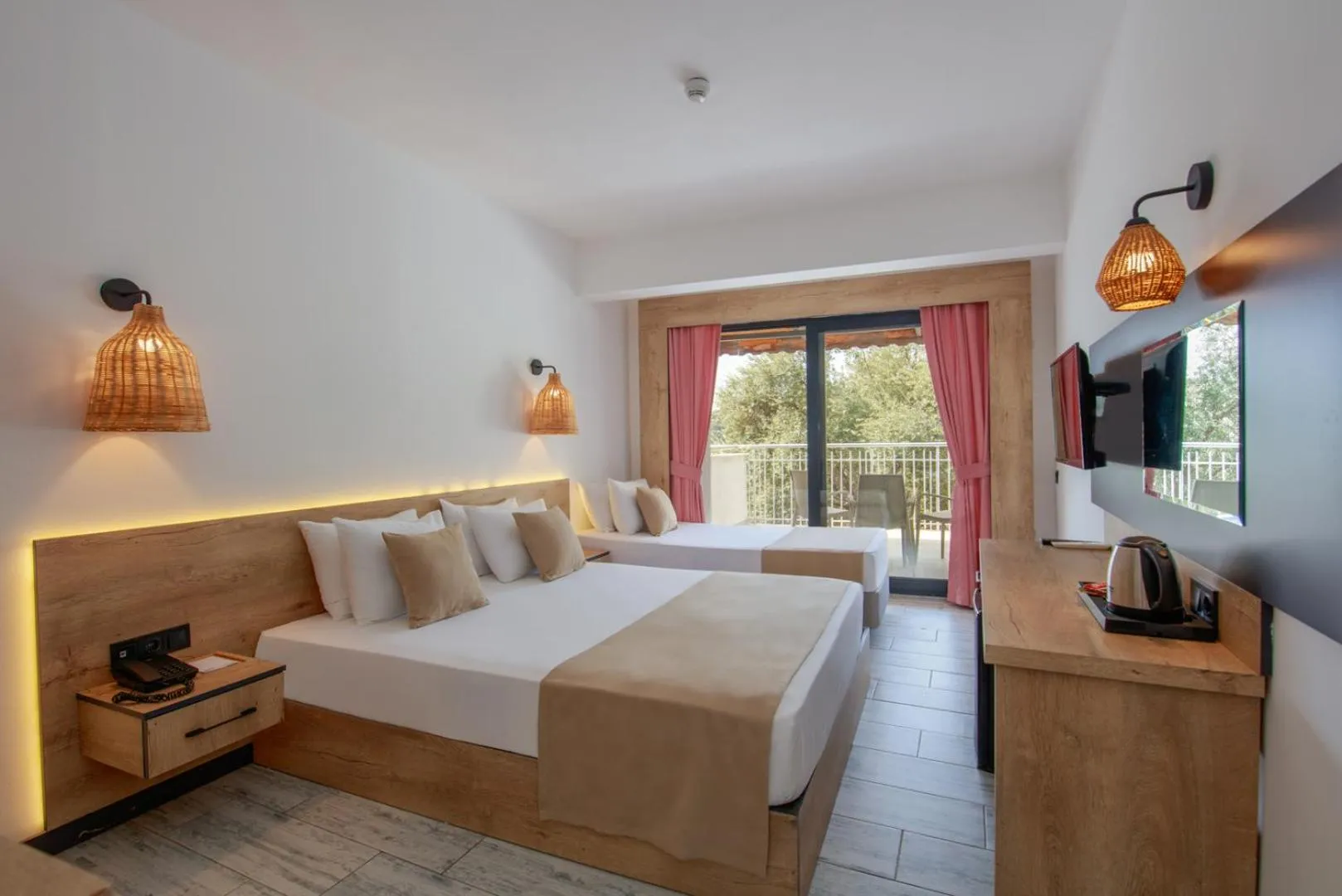 TV and multimedia, Bed in Hotel Meri All inclusive