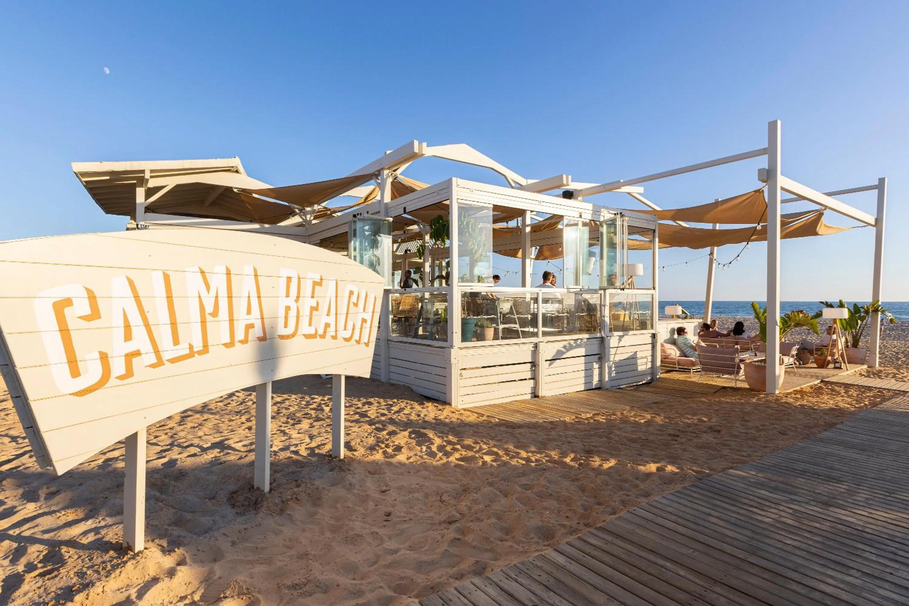 Nearby landmark in Hipotels Barrosa Park