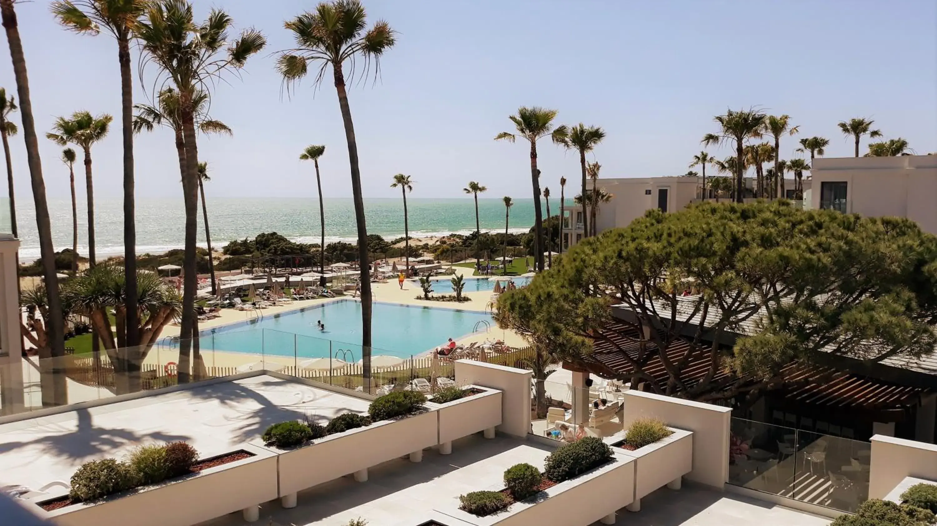 Property building in Hipotels Barrosa Park Property building in Hipotels Barrosa Park