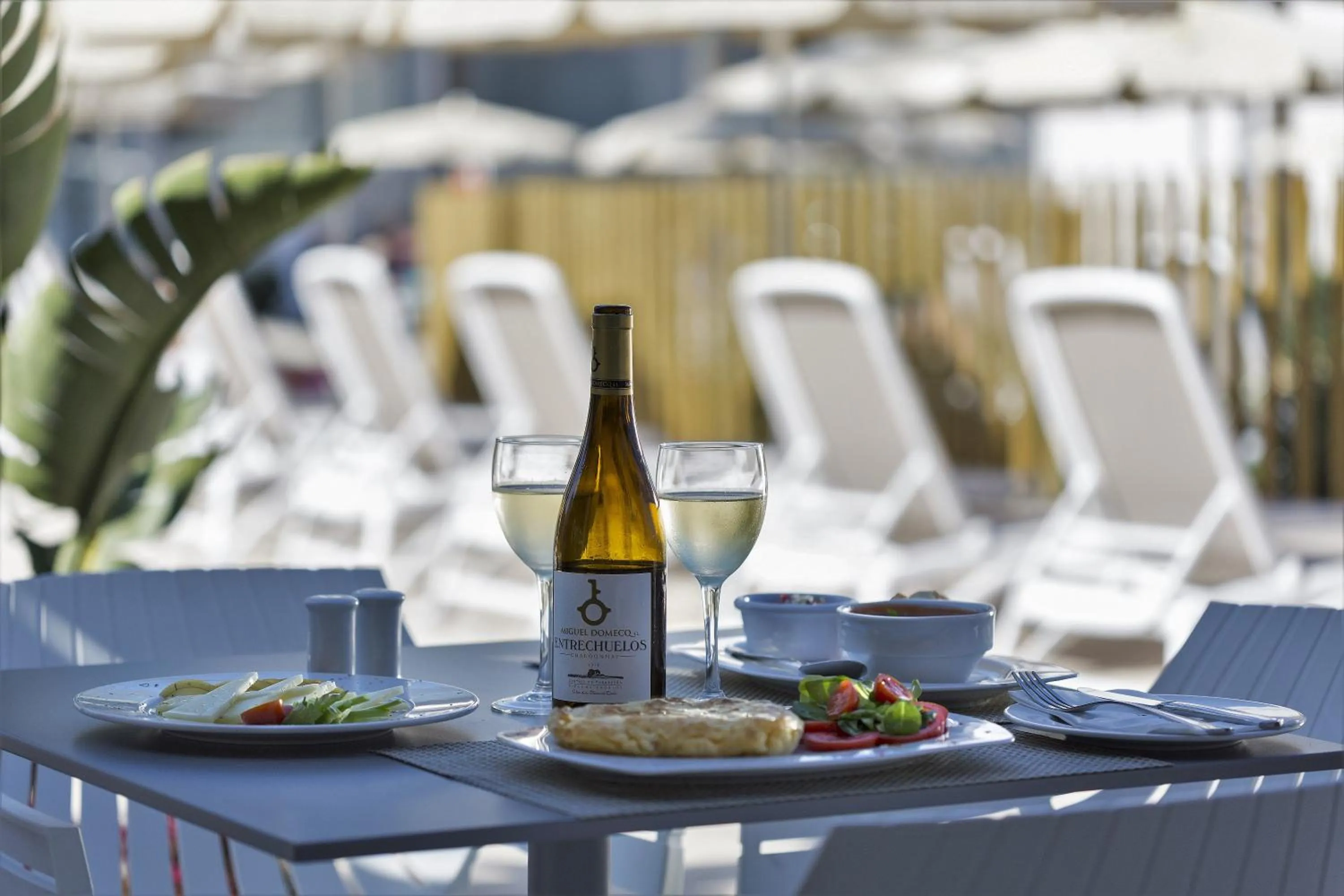 Off site in Hipotels Barrosa Park