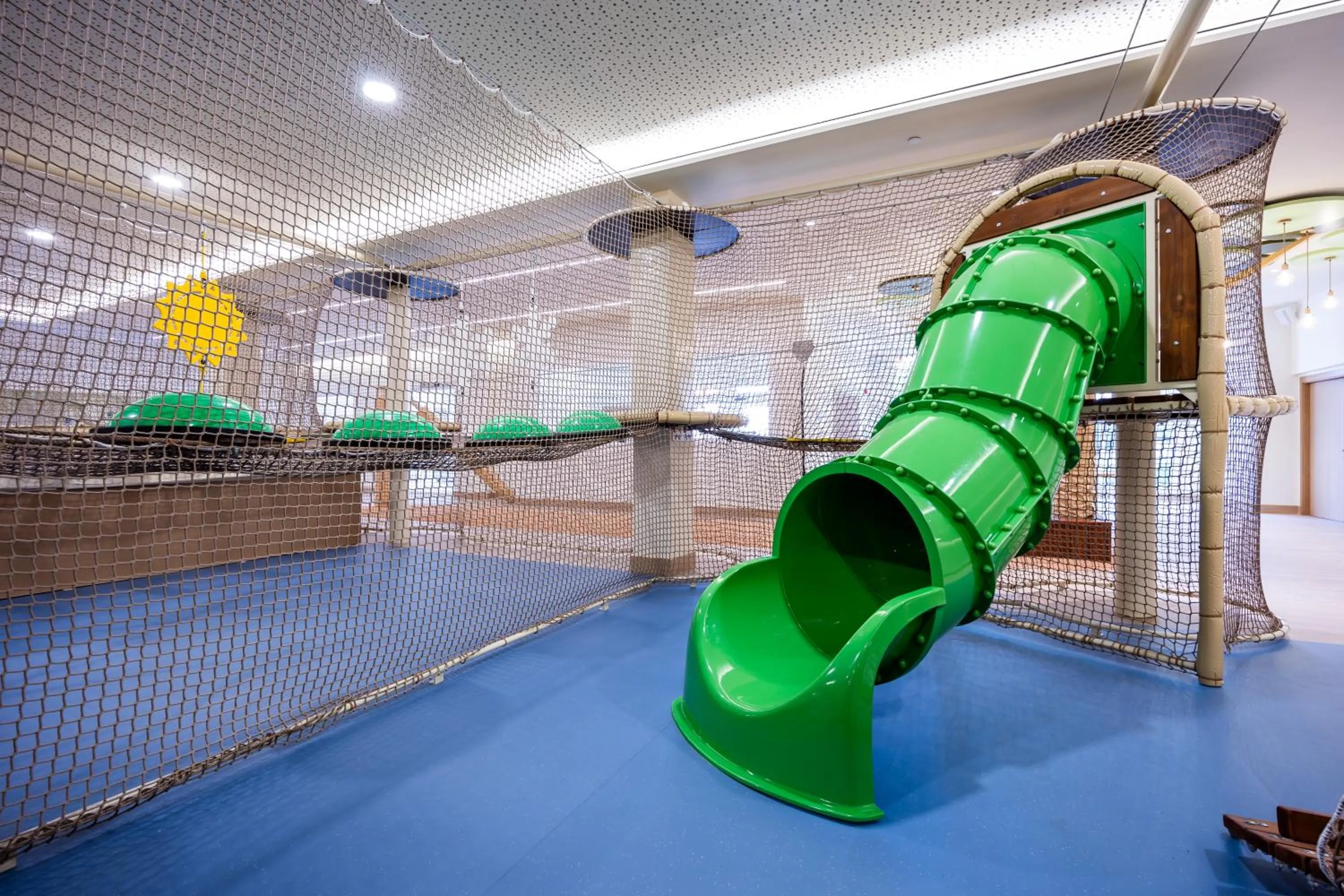 Game Room in Hipotels Barrosa Garden