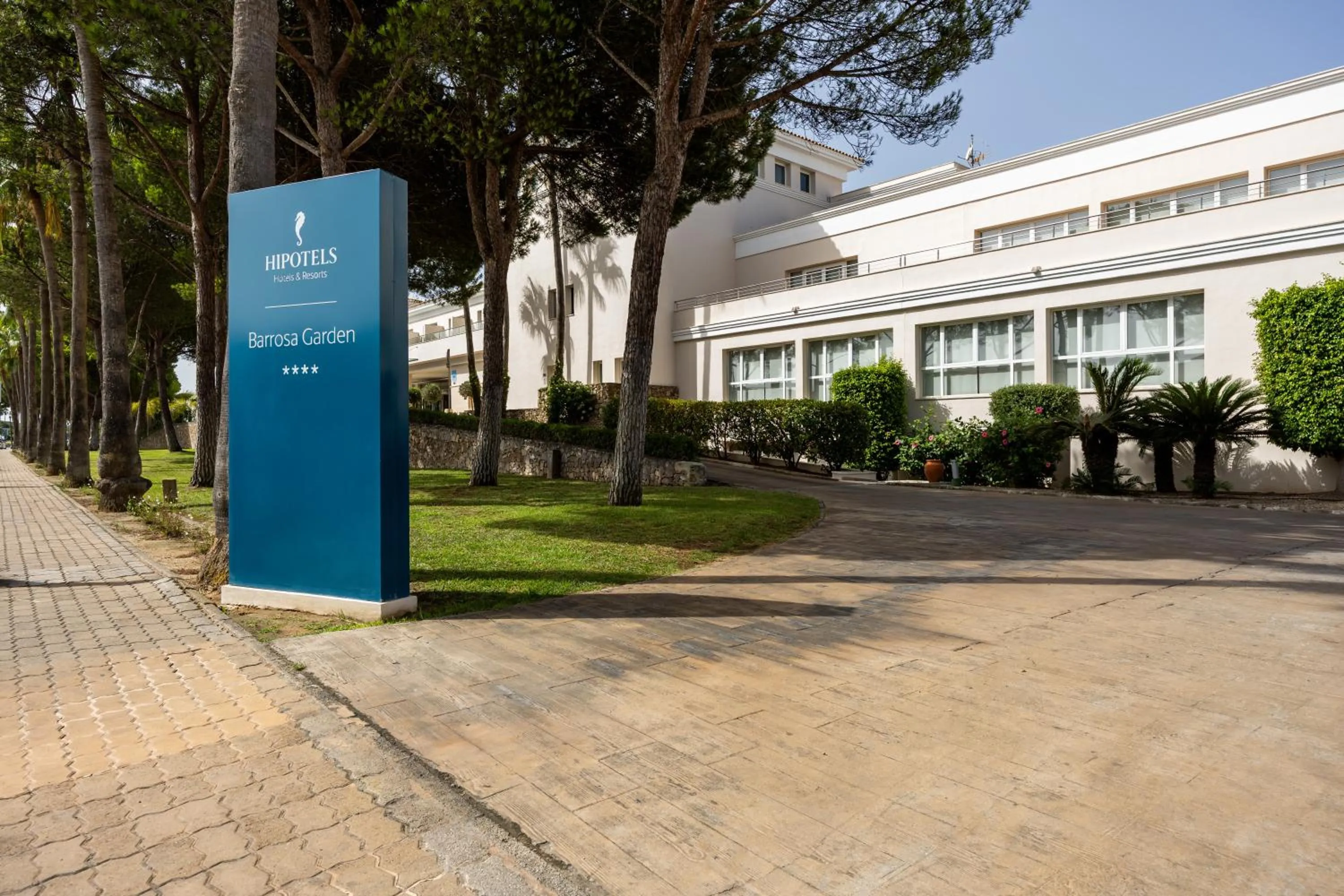 Property building in Hipotels Barrosa Garden