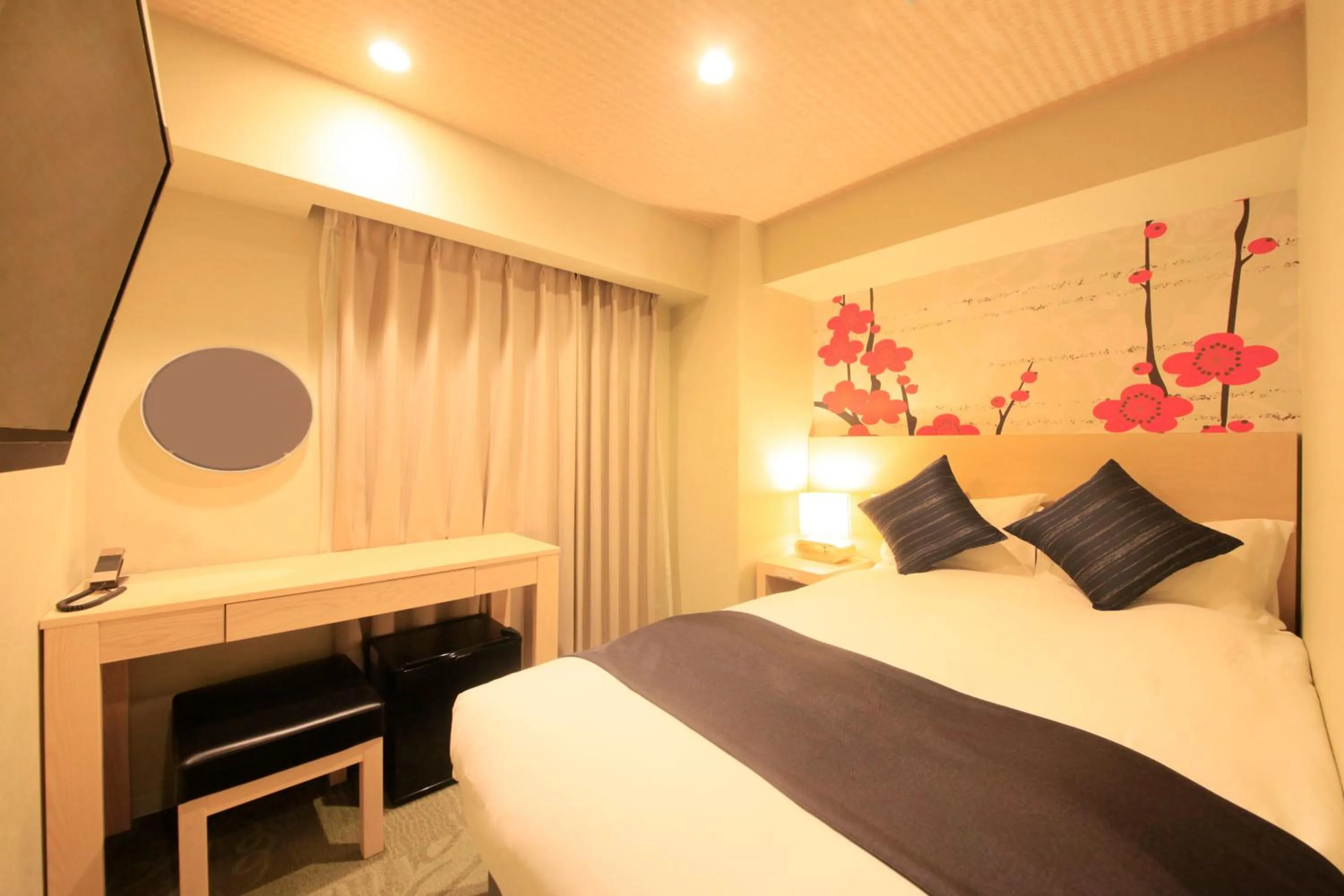 Photo of the whole room in Centurion Hotel CEN Osaka Namba