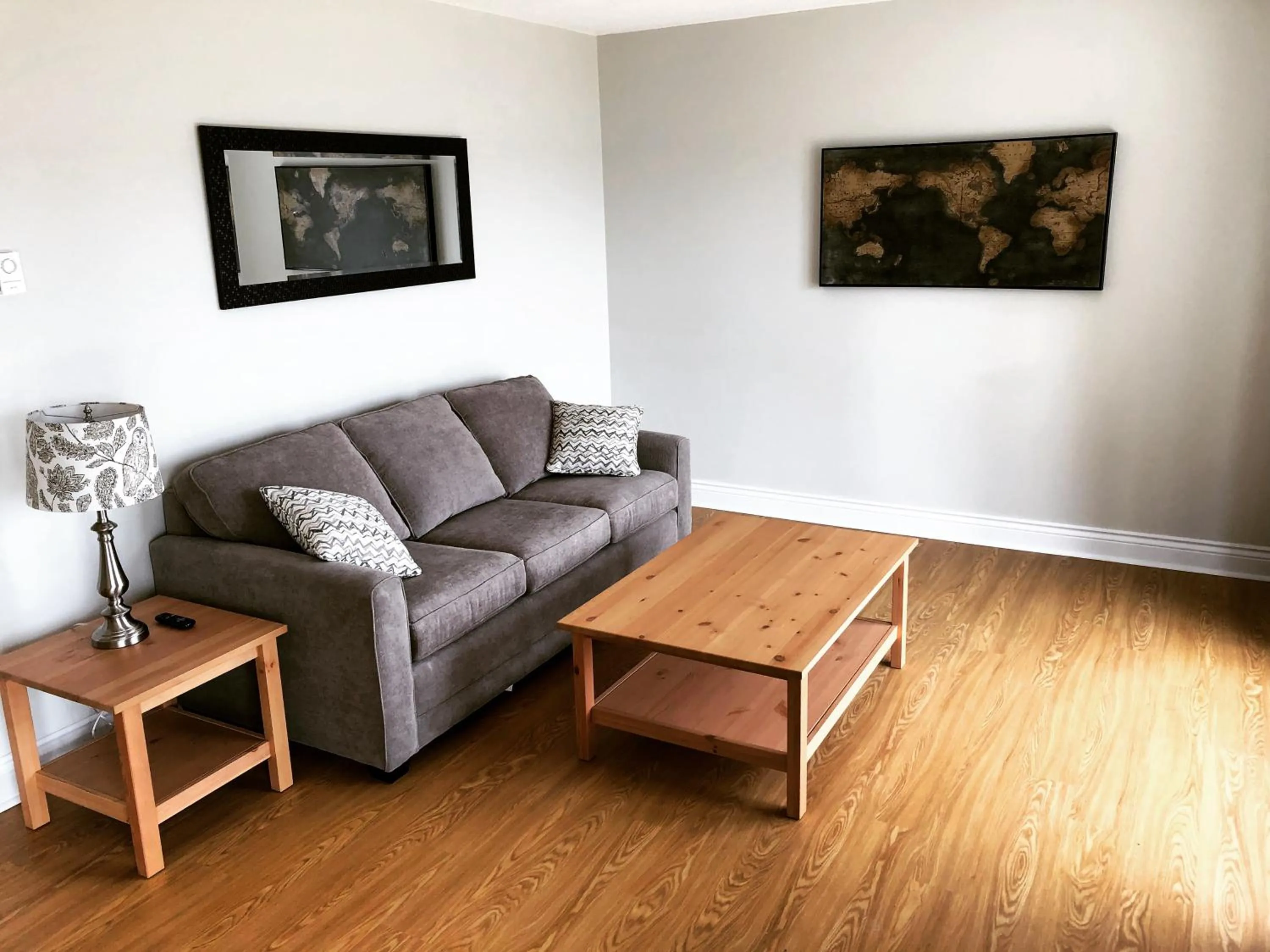Living room in Shores of Deer Lake