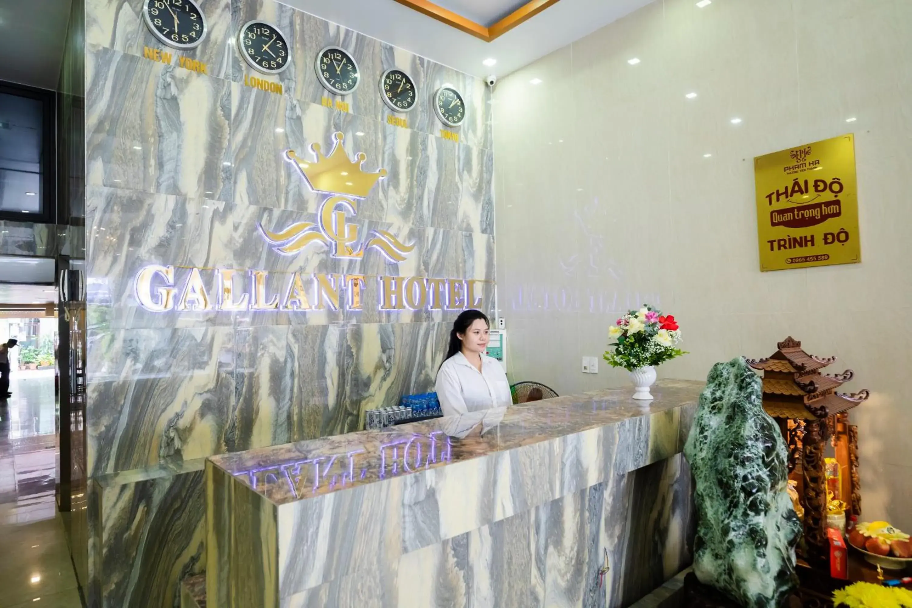 Lobby or reception in Gallant Hotel - 154 Ngo Gia Tu Lobby or reception in Gallant Hotel - 154 Ngo Gia Tu