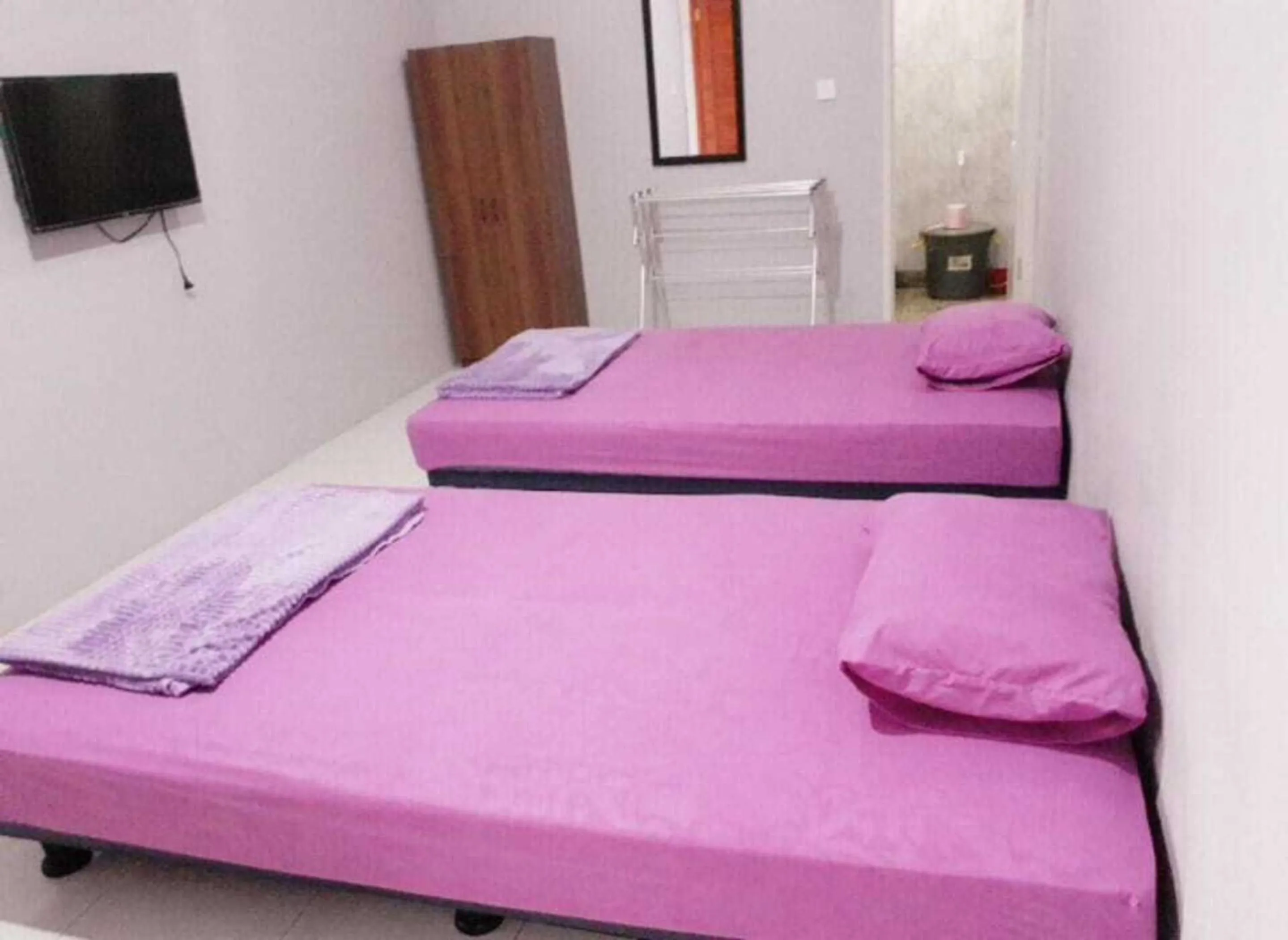 Bedroom, Bed in Nabila Syar'i Guest House