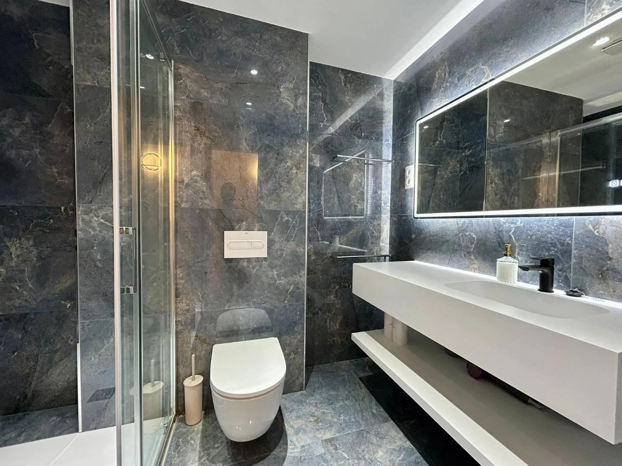 BarcelonaForRent Sant Pau Suite