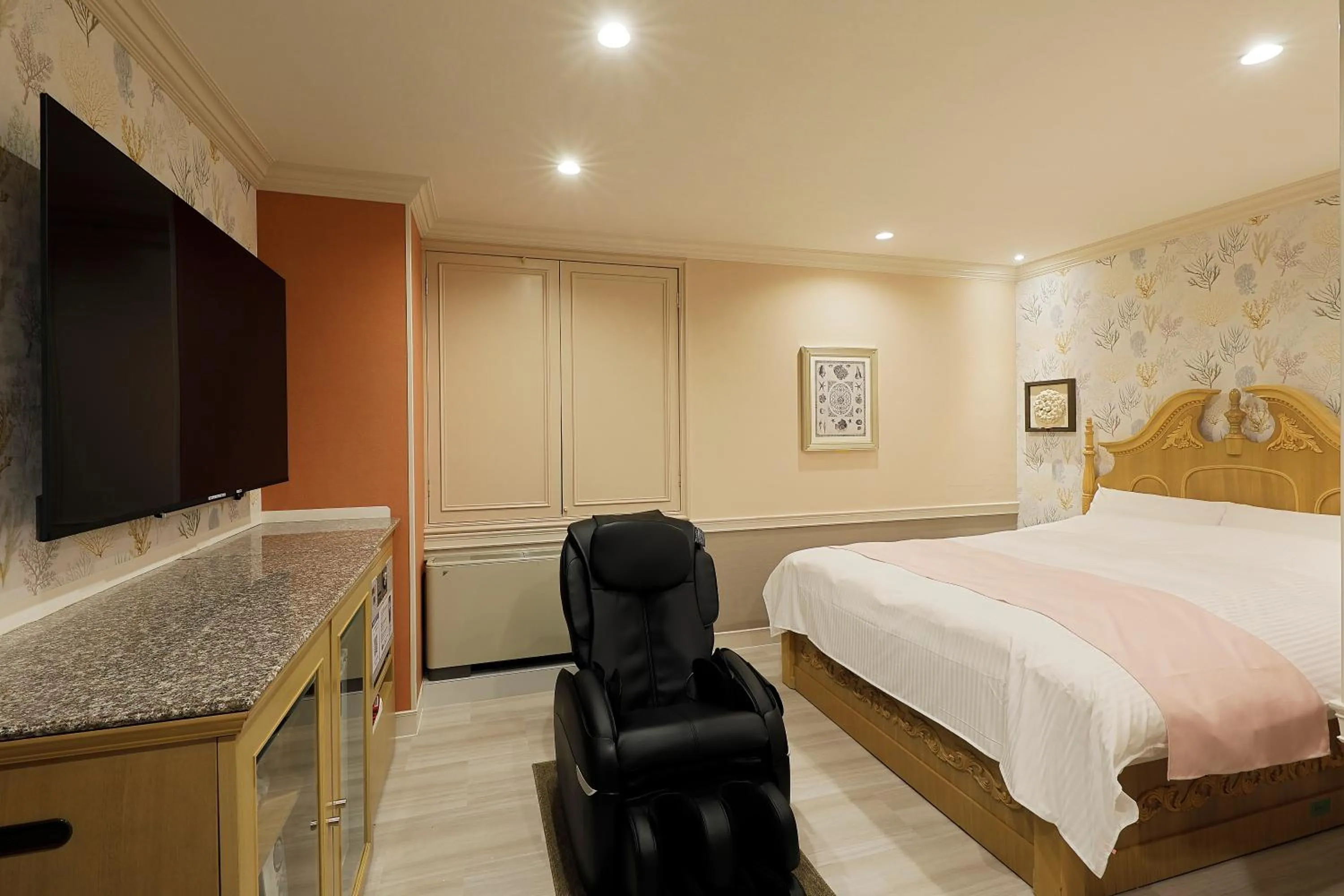 Bed in ホテルバースデー岐阜西店 HOTEL Birthday GifuWest