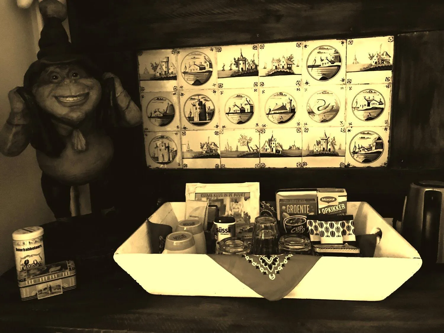 Property building in BIJZONDER OVERNACHTEN tZEEUWSE KLOPPERTJE