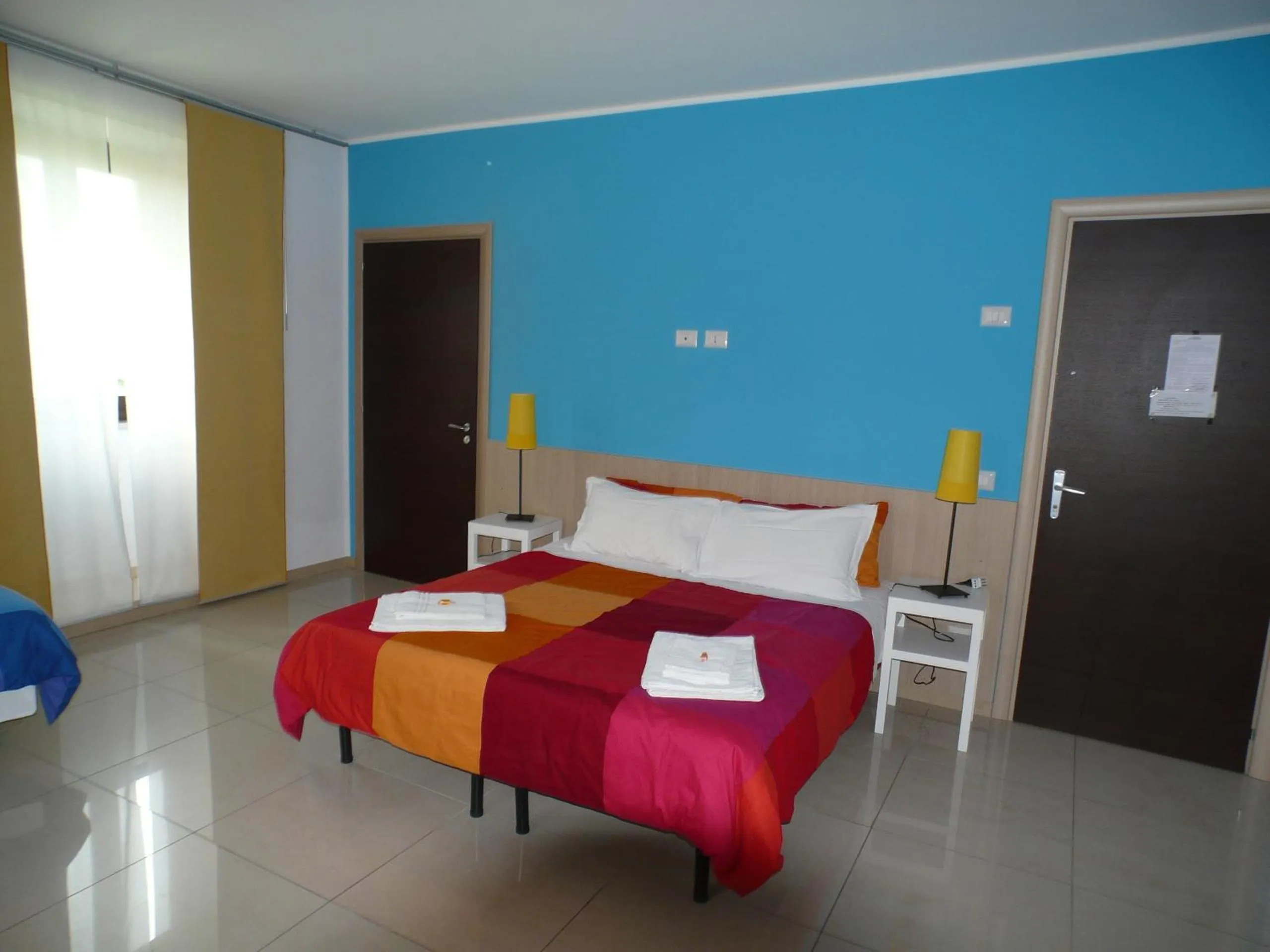 Bedroom, Bed in Sicily Rooms Enna