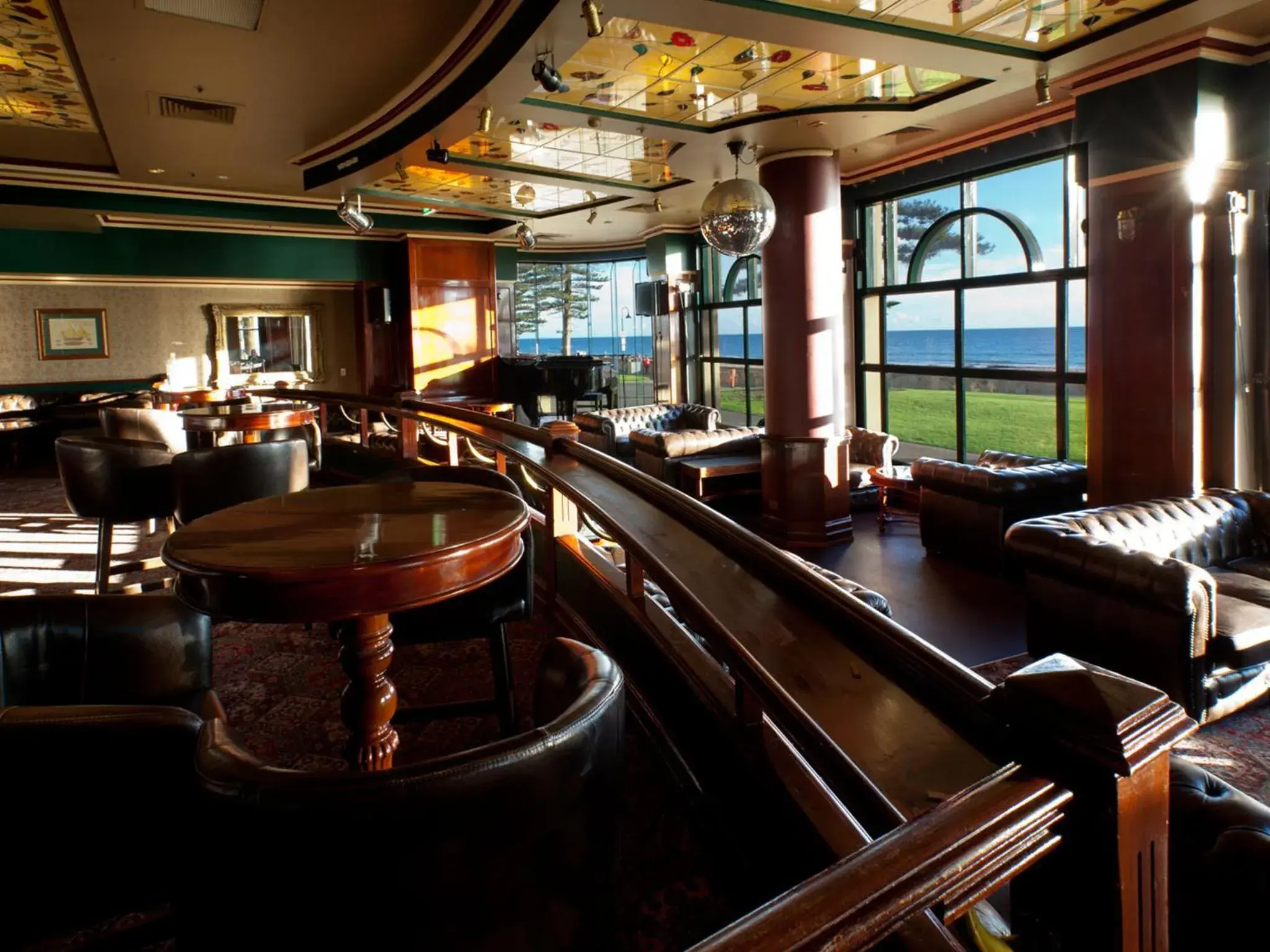 Lounge or bar in Stamford Grand Adelaide Lounge or bar in Stamford Grand Adelaide