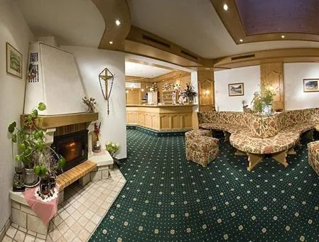 Lobby or reception in Hotel Persura