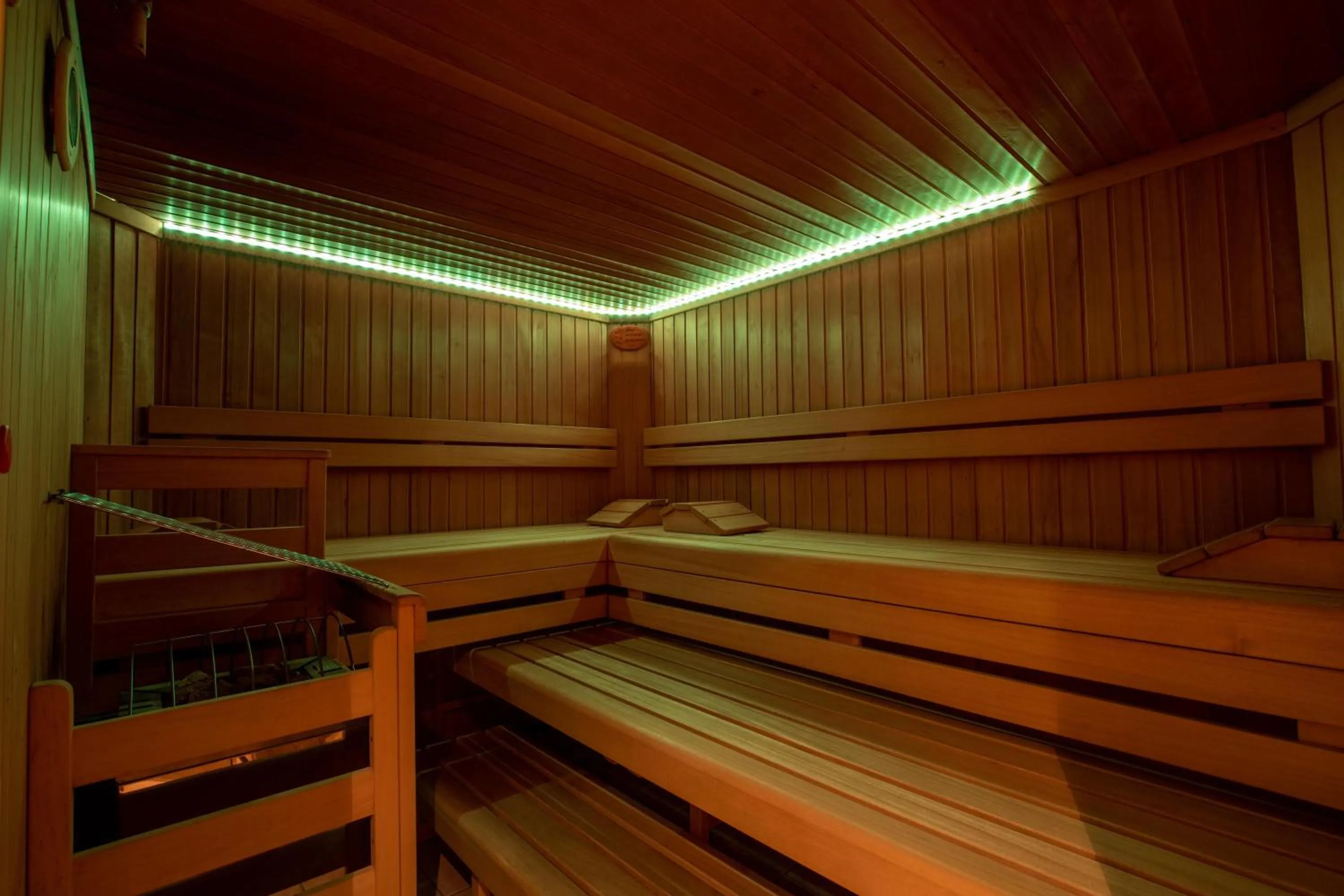 Sauna in Hotel Persura