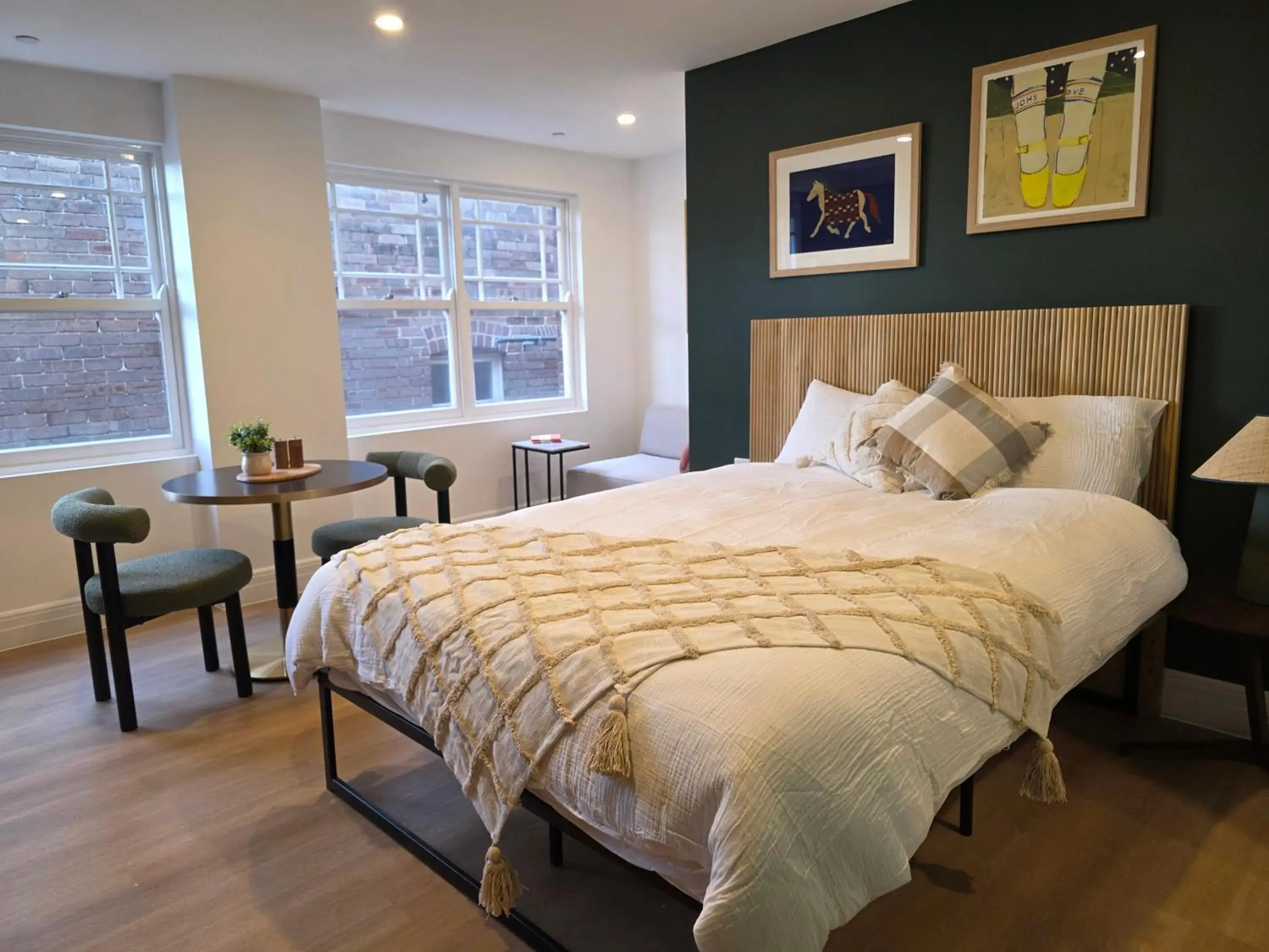 Bed in UKO Potts Points Bed in UKO Potts Points