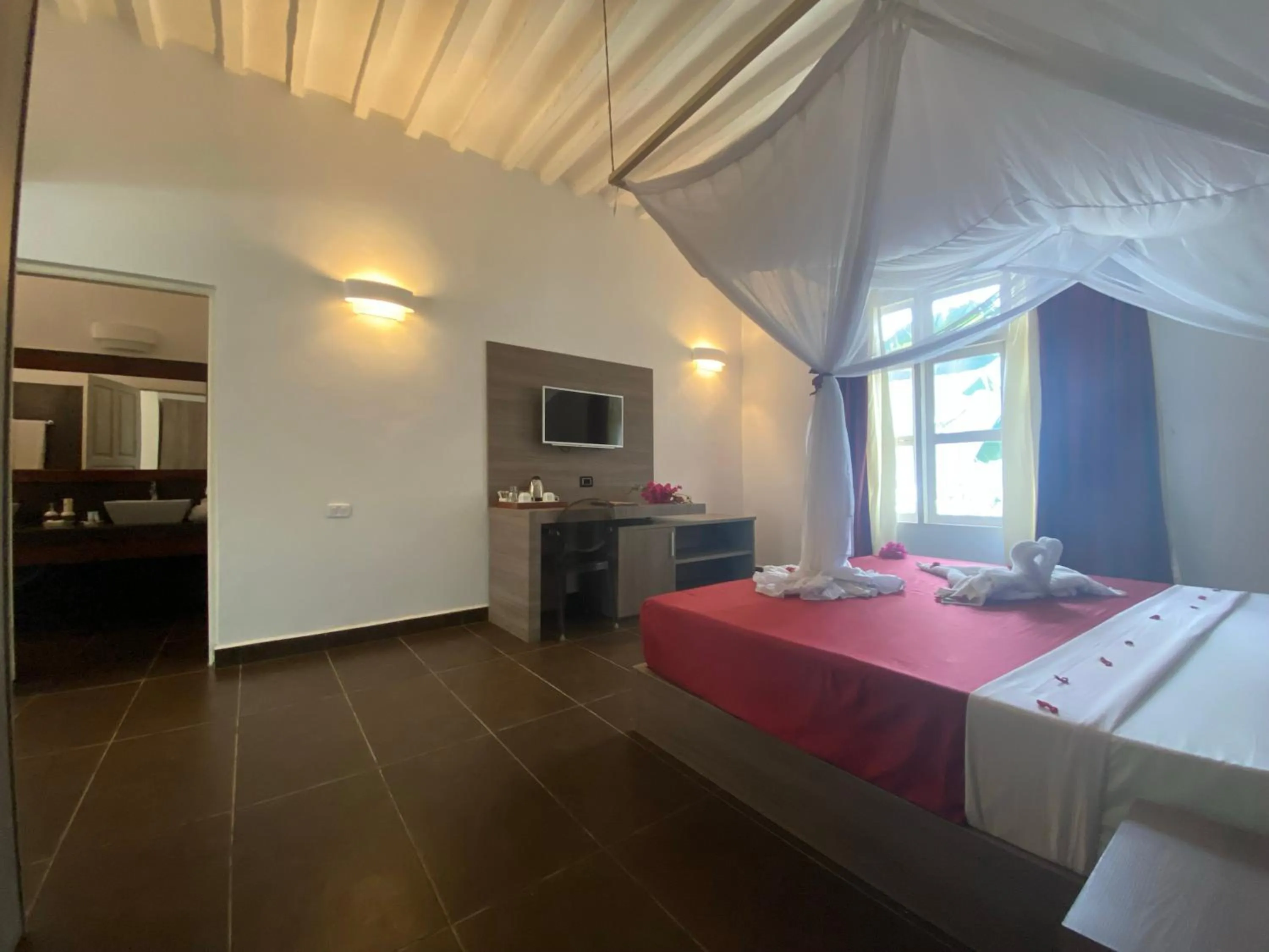 Photo of the whole room in My Blue Hotel Zanzibar