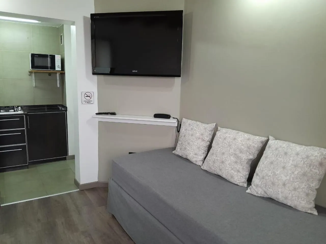 TV and multimedia in Bahia Paraiso Apart & Suites