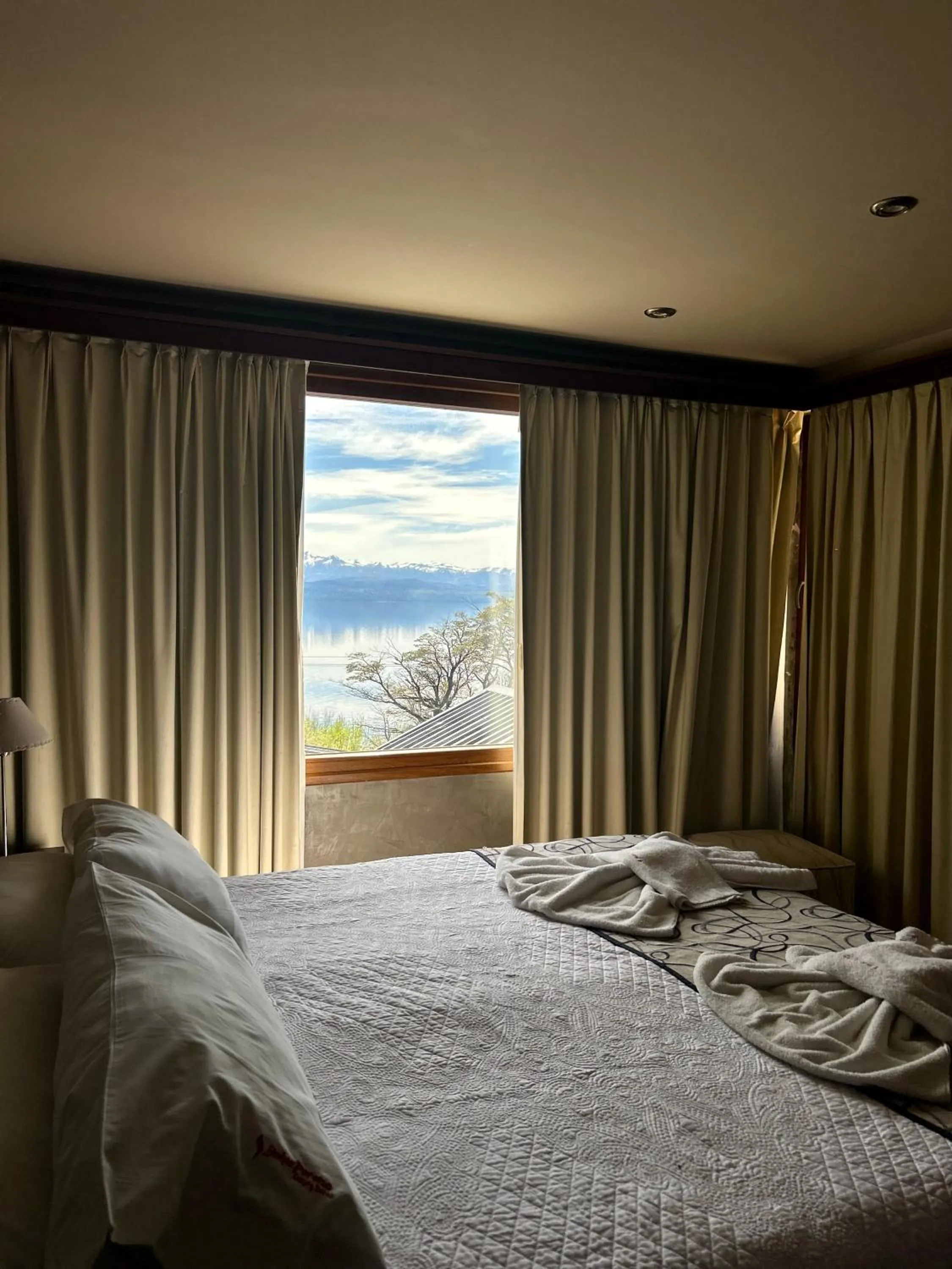 Bed in Bahia Paraiso Apart & Suites