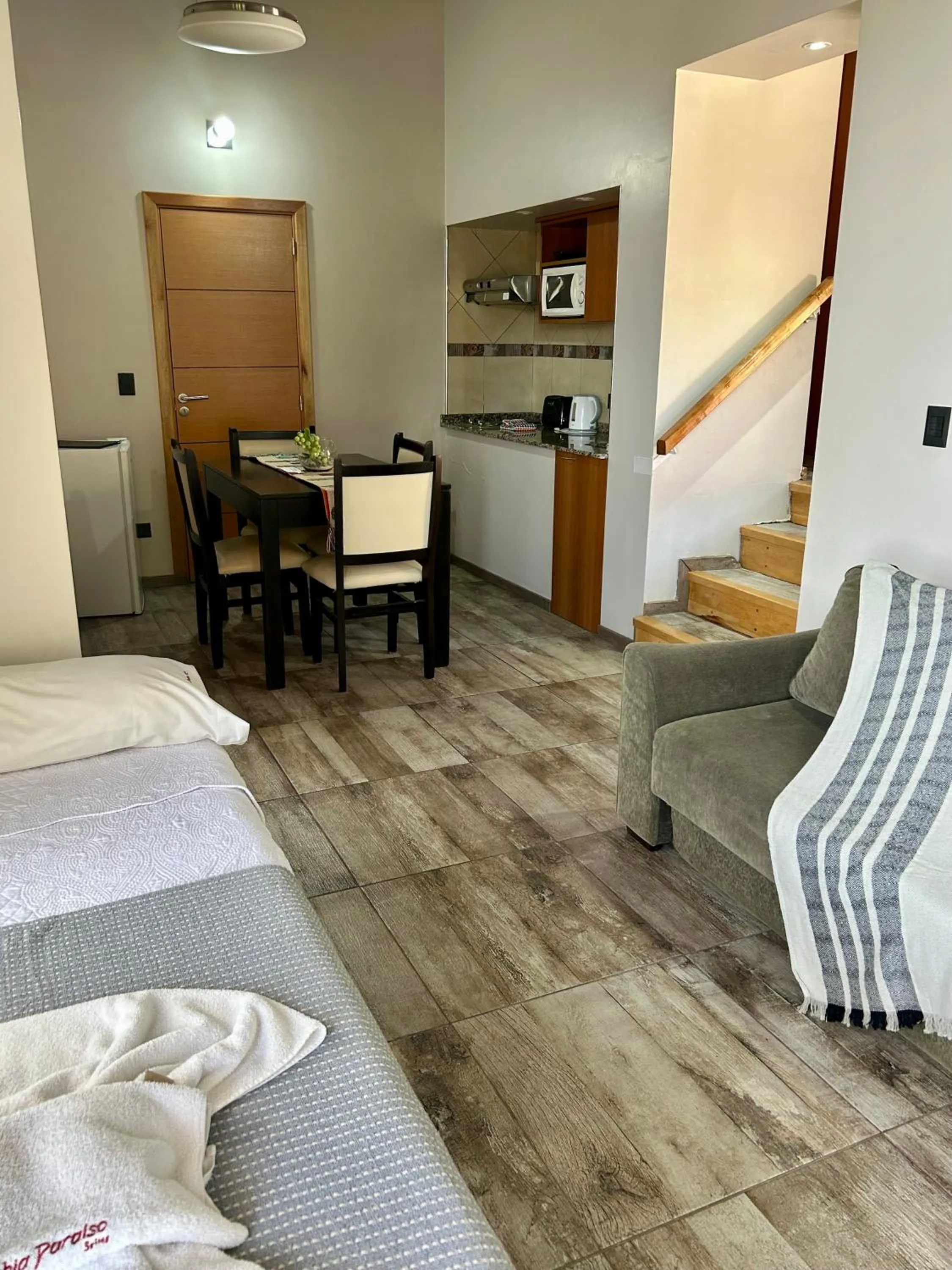 Kitchen or kitchenette in Bahia Paraiso Apart & Suites