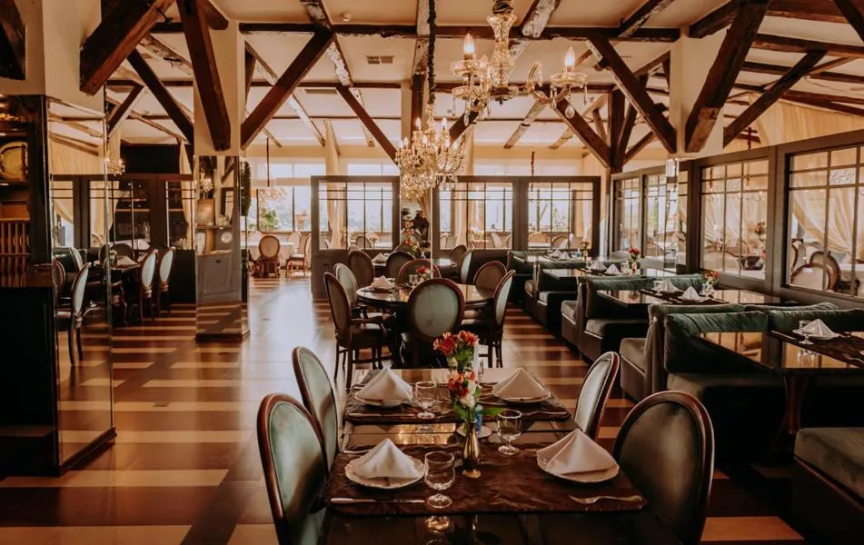 Restaurant/places to eat in Spa do Vinho Condomínio Vitivinícola