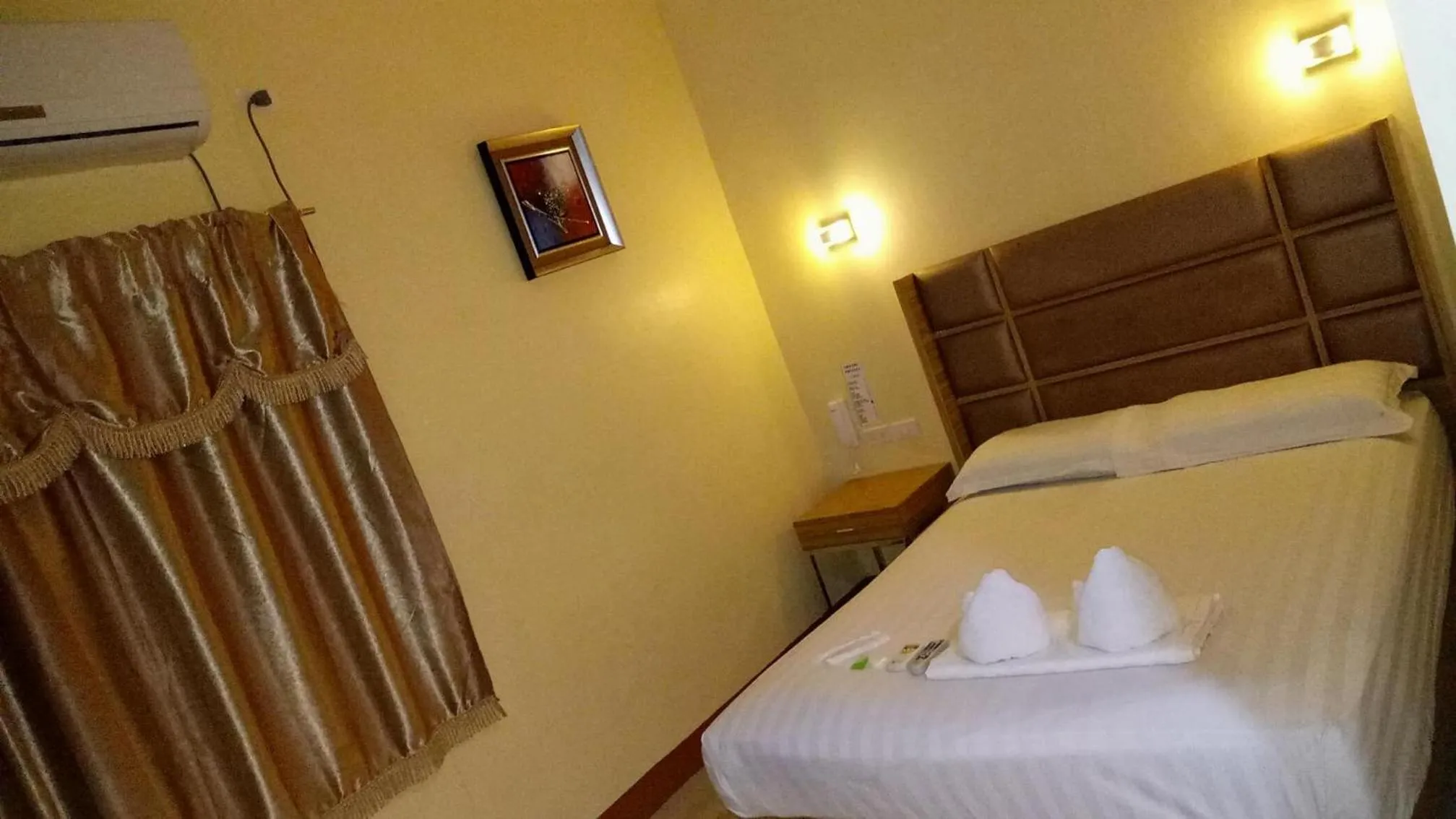 Bed in Jeamco Royal Hotel-Cotabato