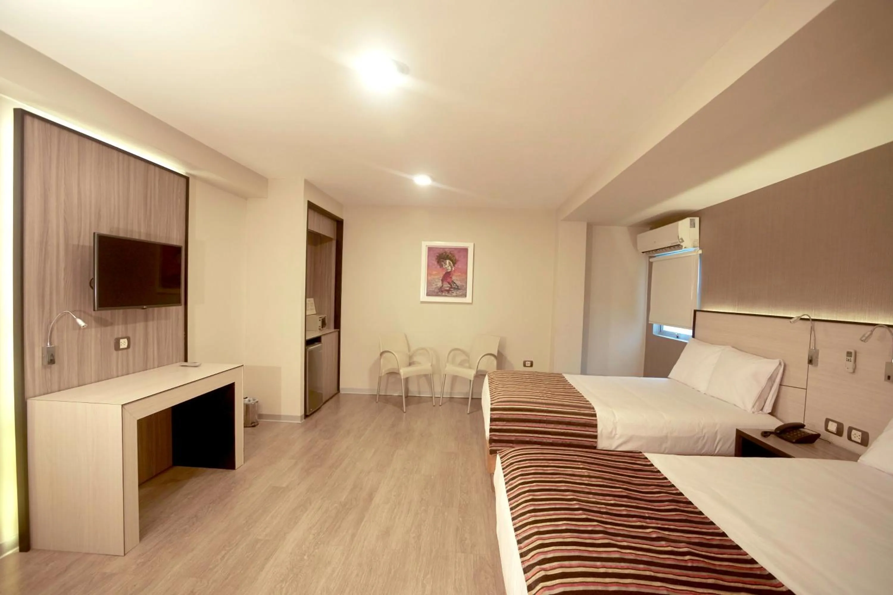 TV and multimedia, Bed in Victoria Regia Hotel