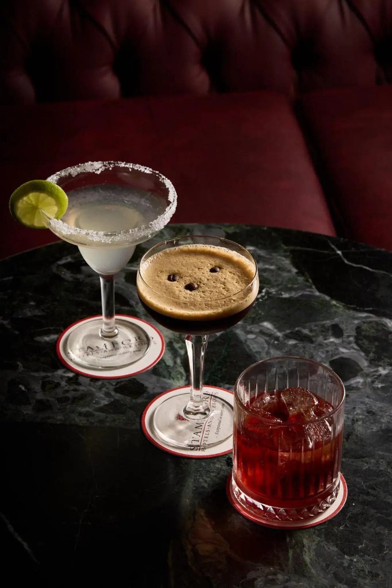 Lounge or bar in Stamford Plaza Melbourne Lounge or bar in Stamford Plaza Melbourne