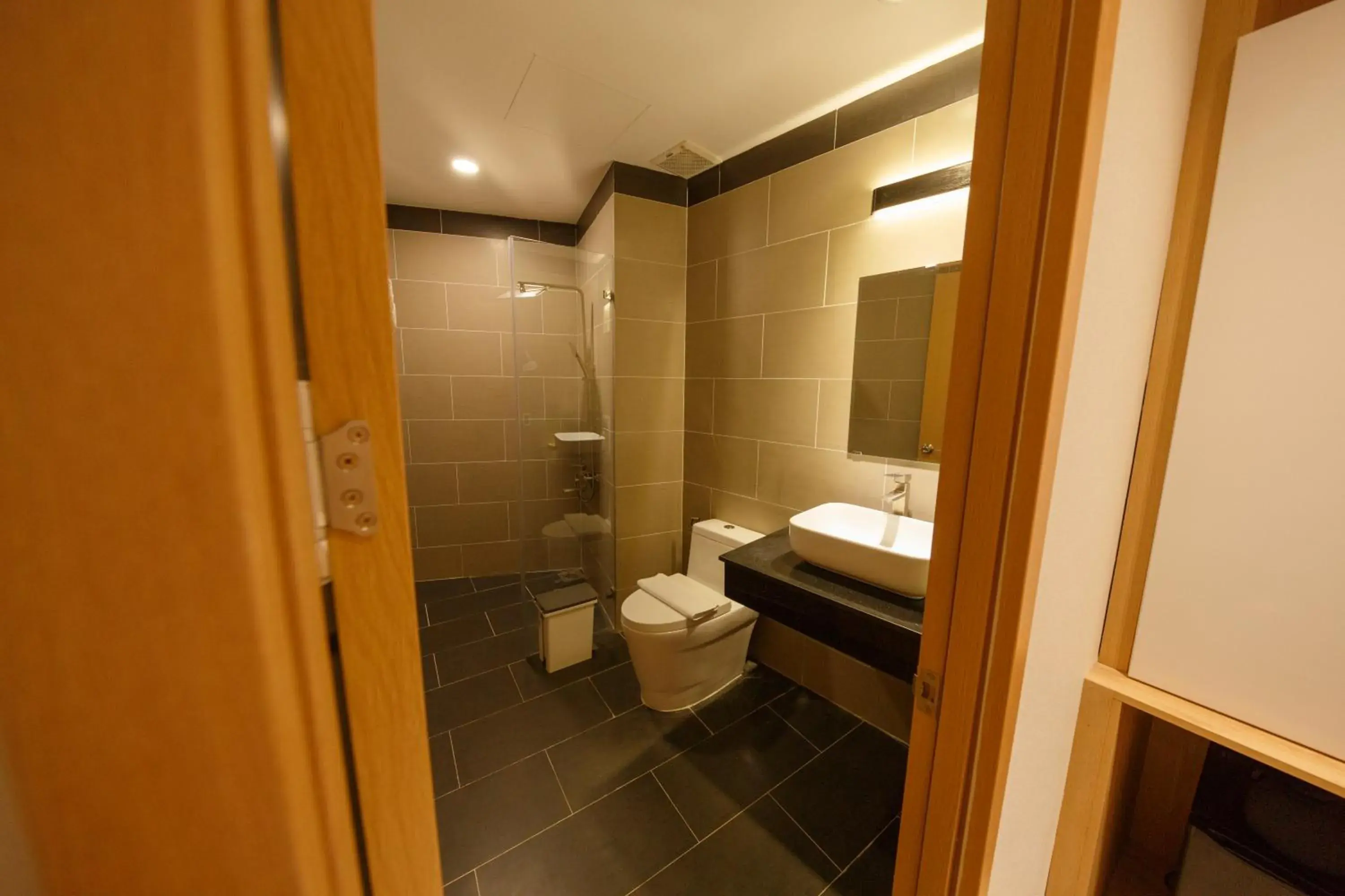 Shower in VARIA Hotel Phu Quoc Shower in VARIA Hotel Phu Quoc