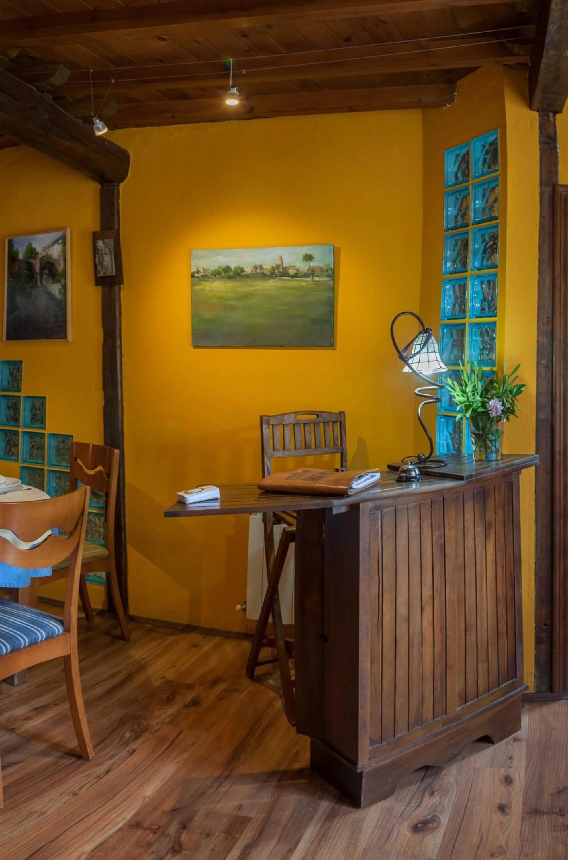 Lobby or reception in Micro-Hostal La Puerta del Perdón