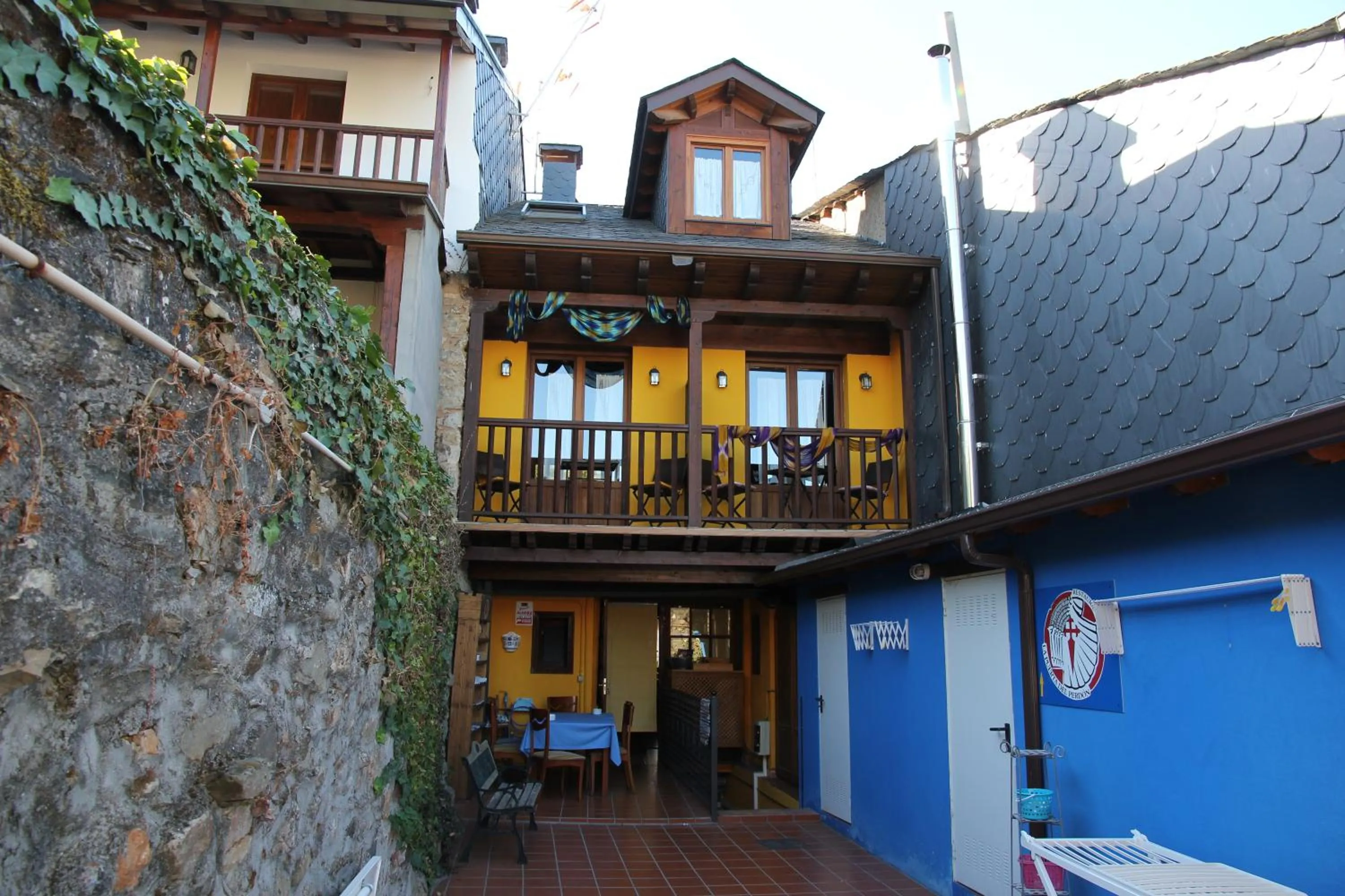 Micro-Hostal La Puerta del Perdón