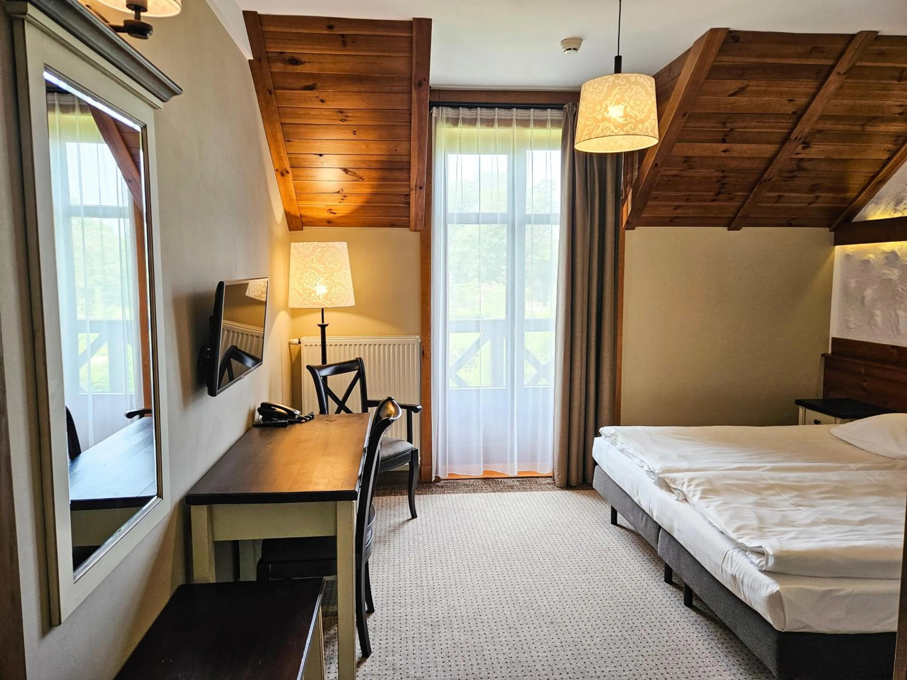 Bedroom, Bed in Folwark Łękuk