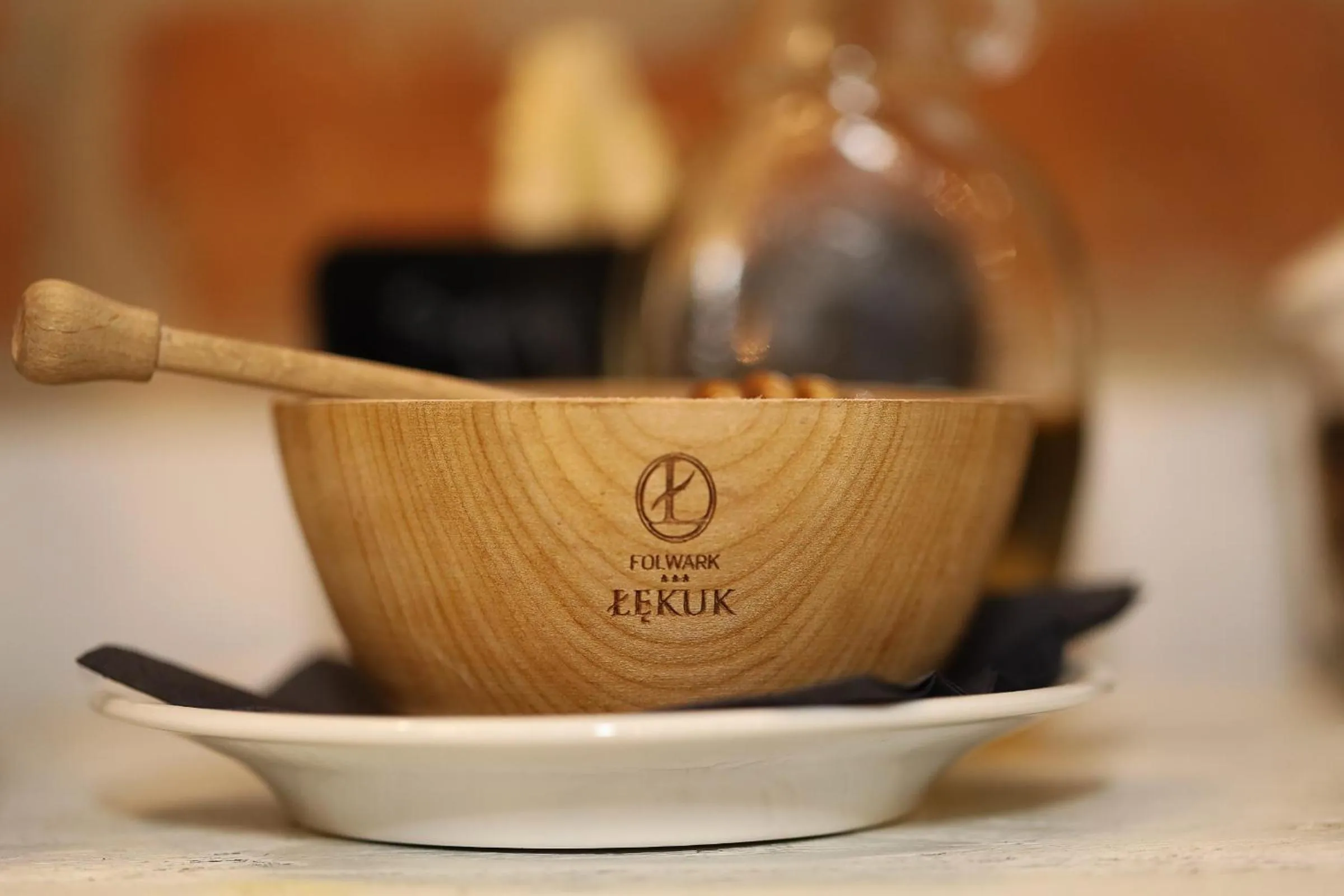 Decorative detail in Folwark Łękuk