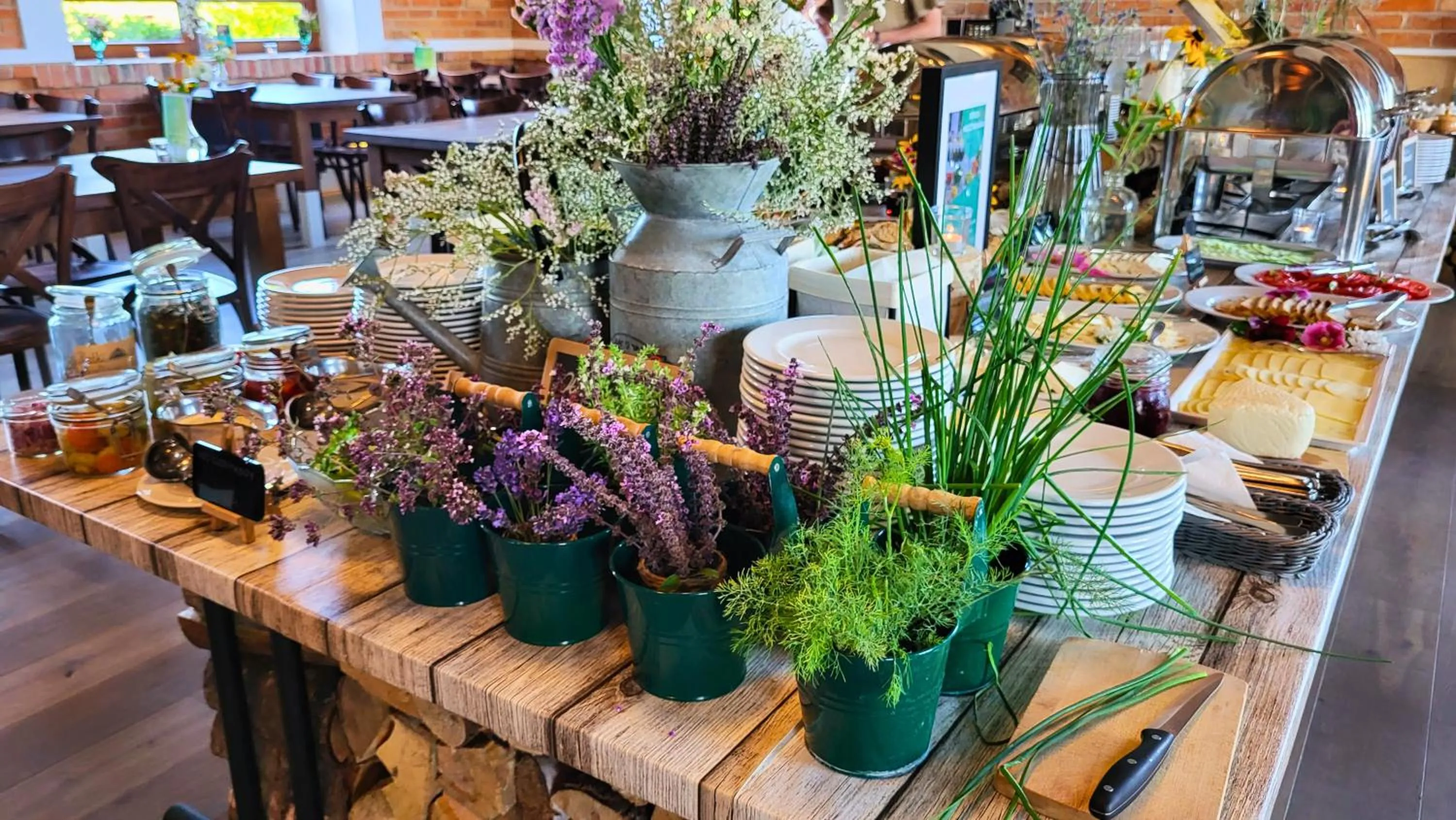 Restaurant/places to eat in Folwark Łękuk