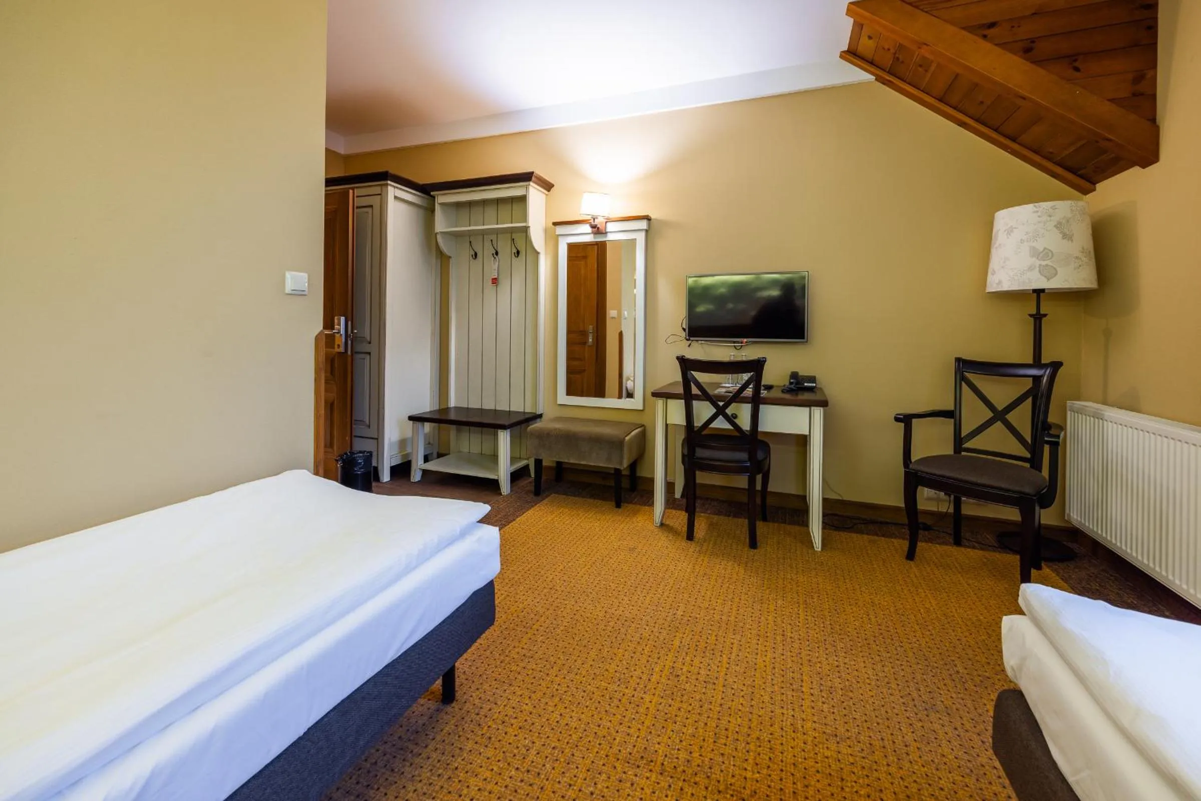 Bedroom, Bed in Folwark Łękuk