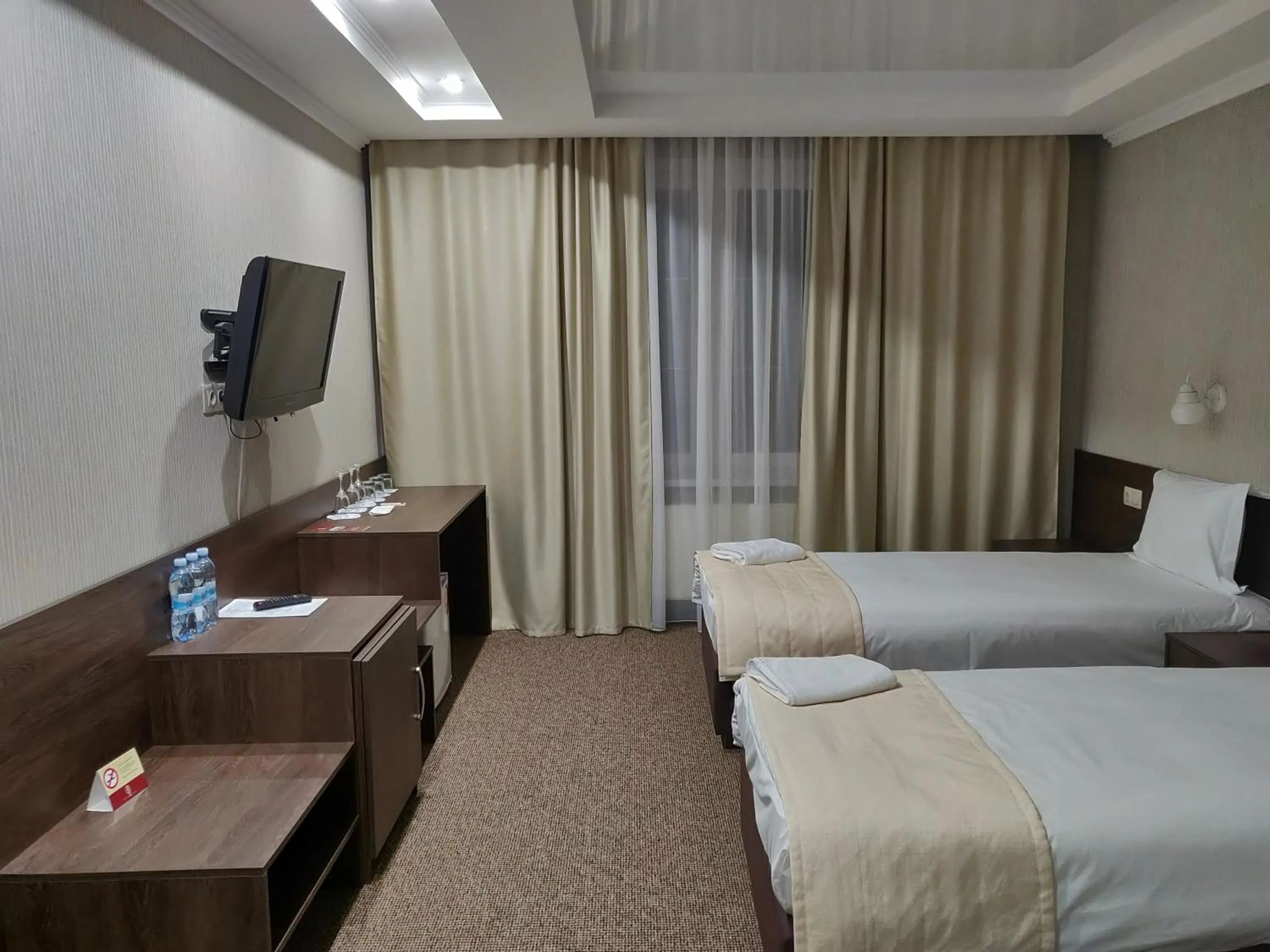 Bed in Sofievsky Posad Hotel