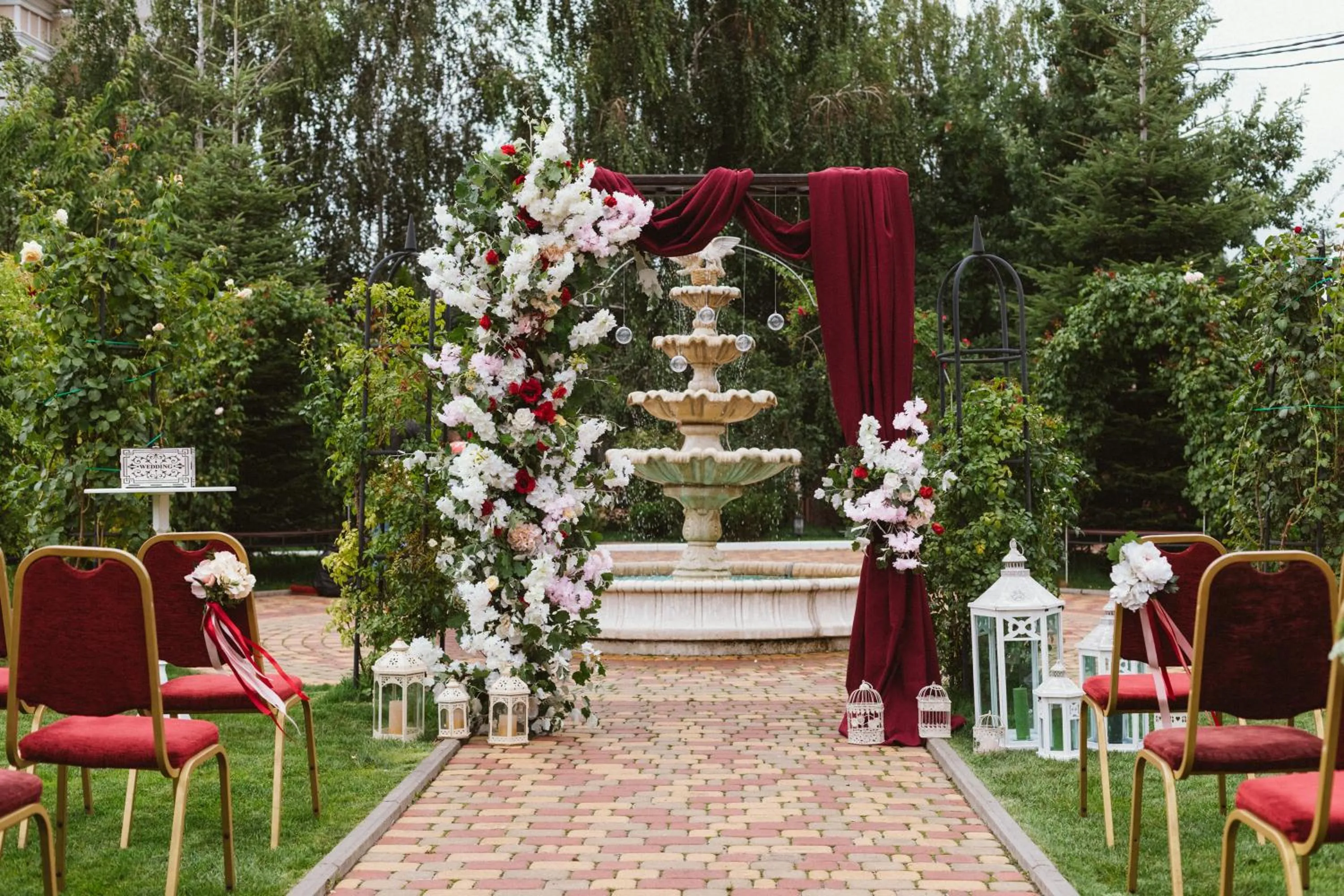 Banquet/Function facilities in Sofievsky Posad Hotel