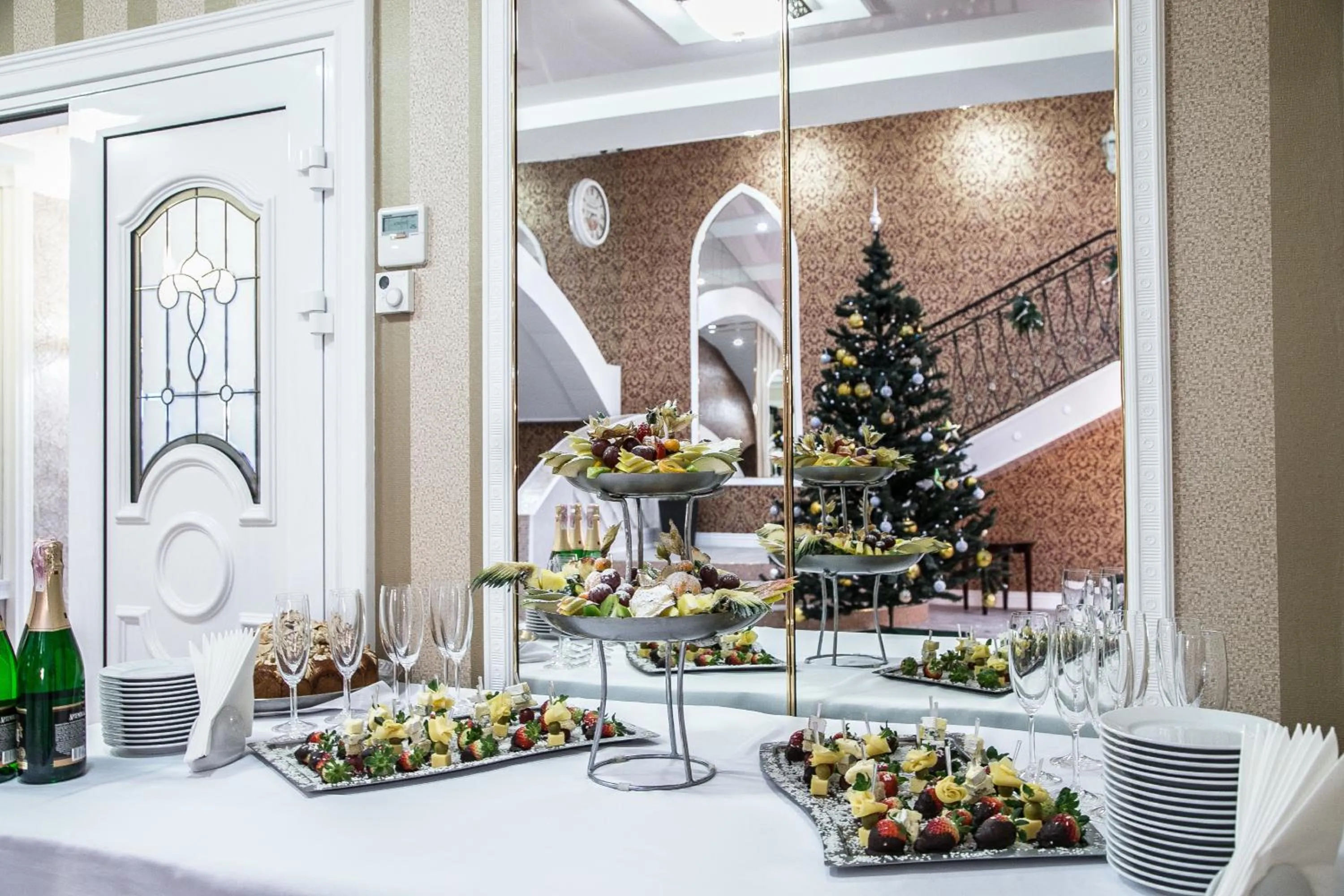 Winter in Sofievsky Posad Hotel