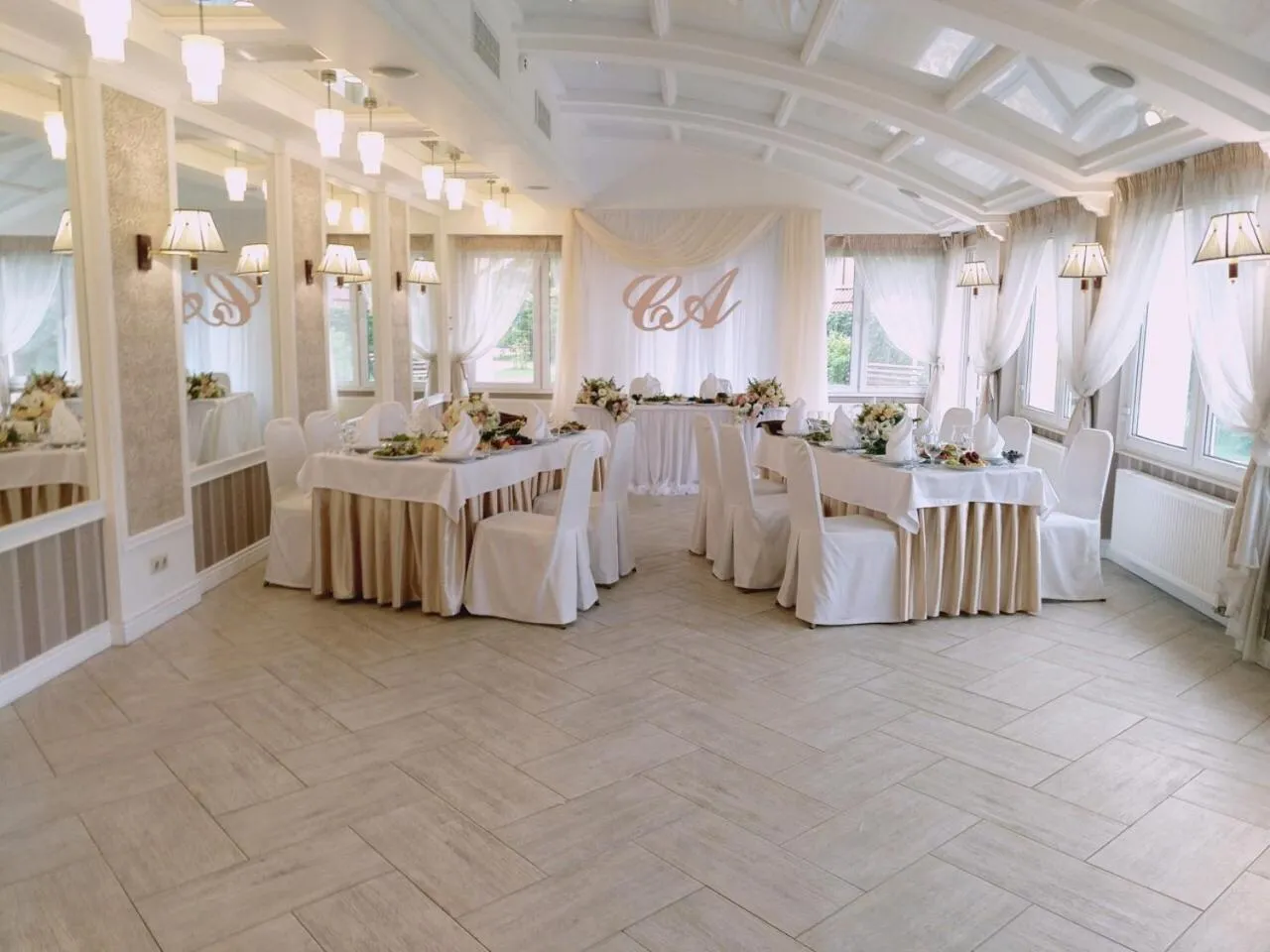 Banquet/Function facilities in Sofievsky Posad Hotel