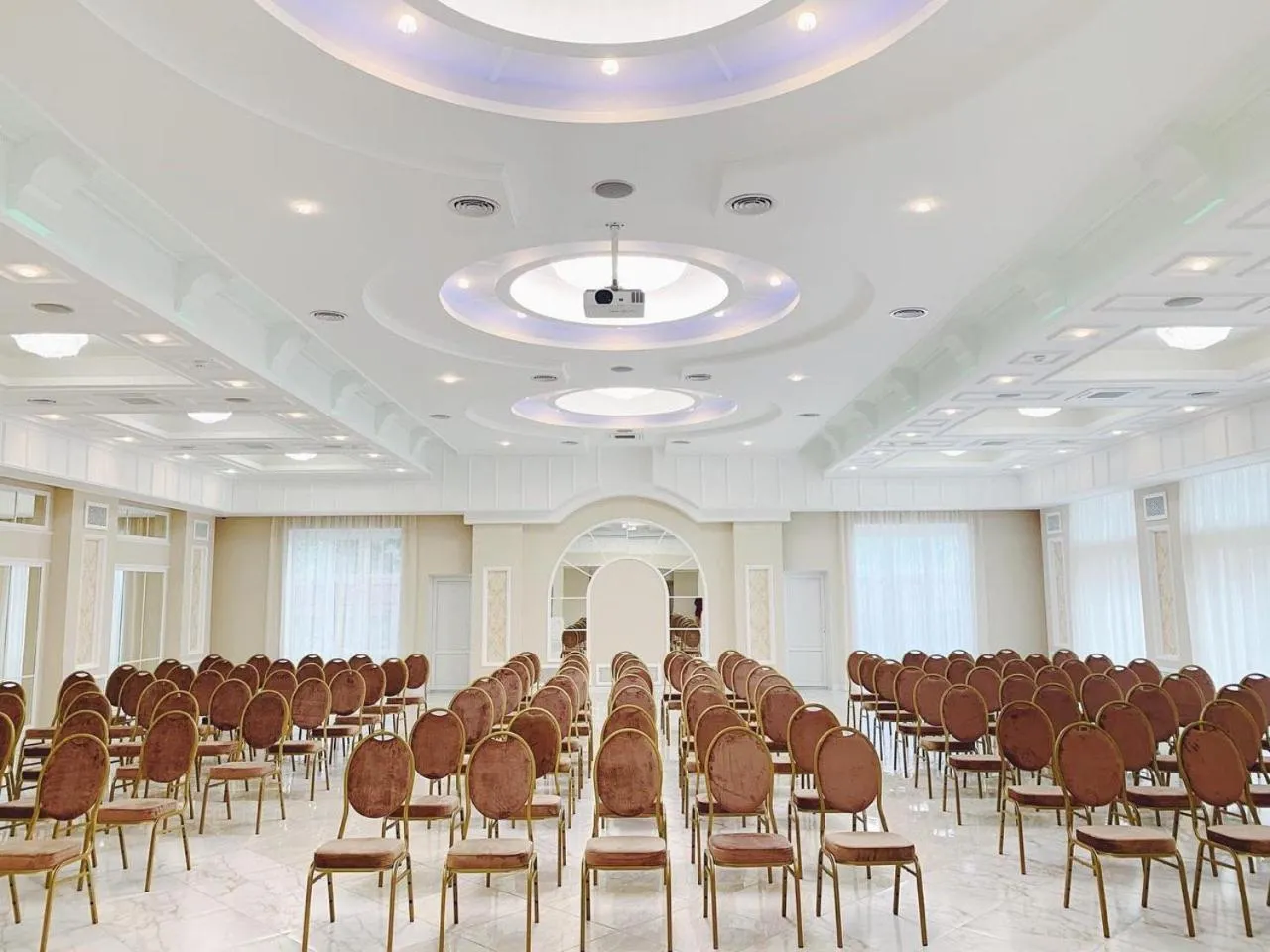 Business facilities in Sofievsky Posad Hotel