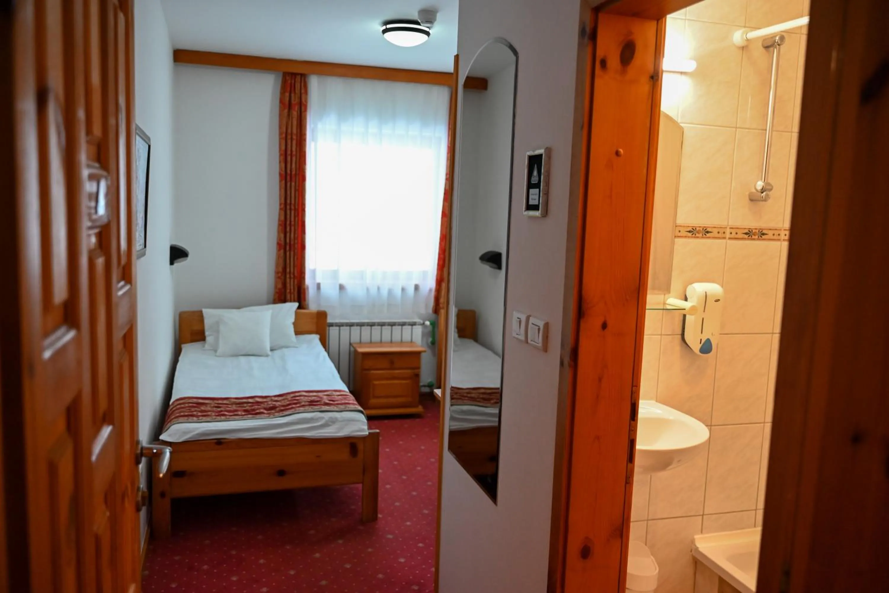 Bed in Hotel Kristal