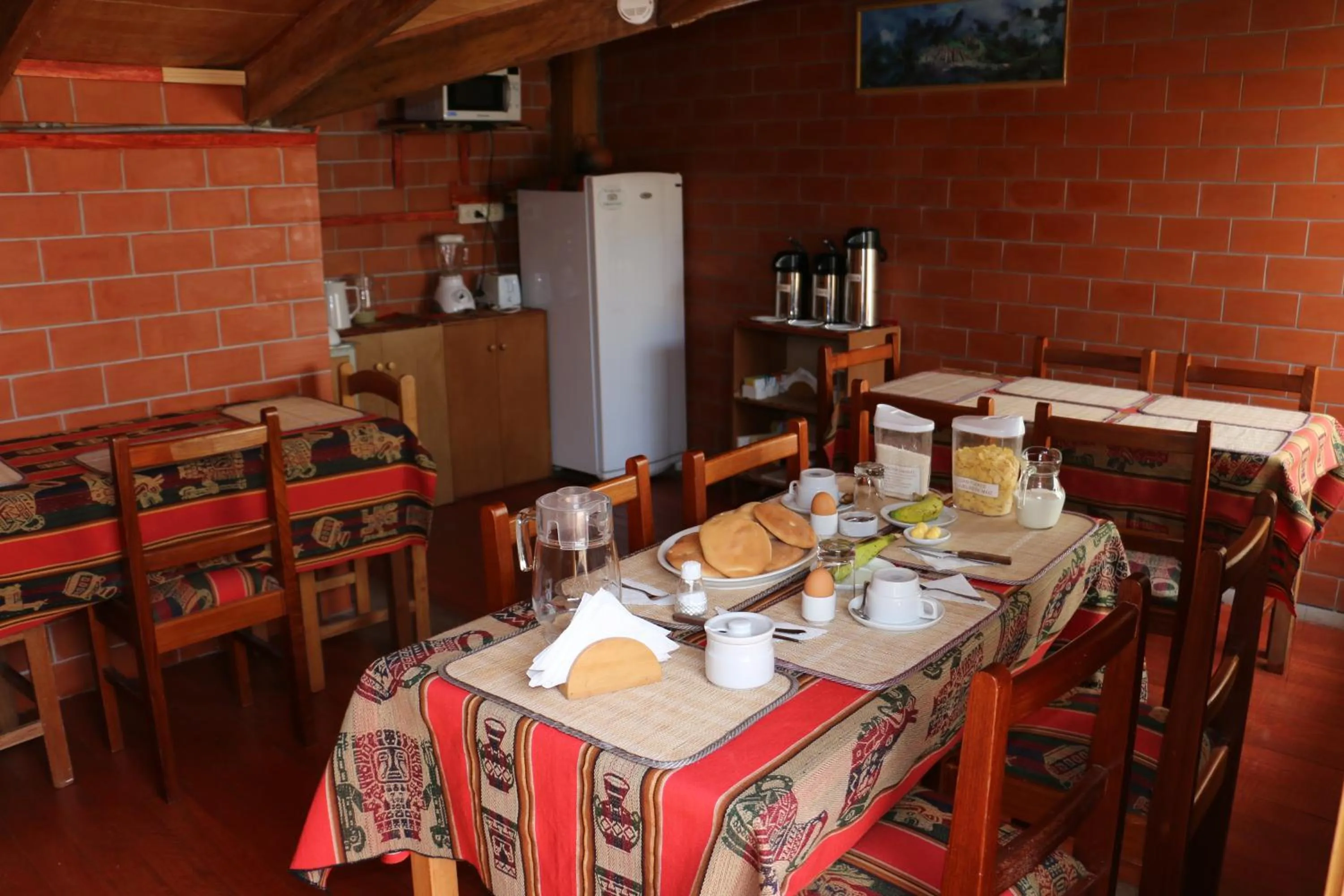 Area and facilities in Picol Hostal