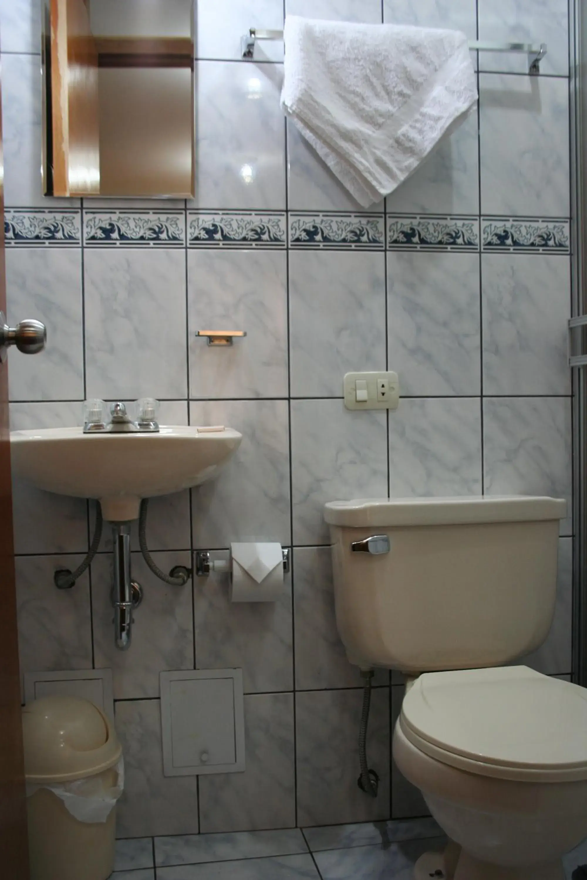 Twin Room - single occupancy in Picol Hostal Twin Room - single occupancy in Picol Hostal