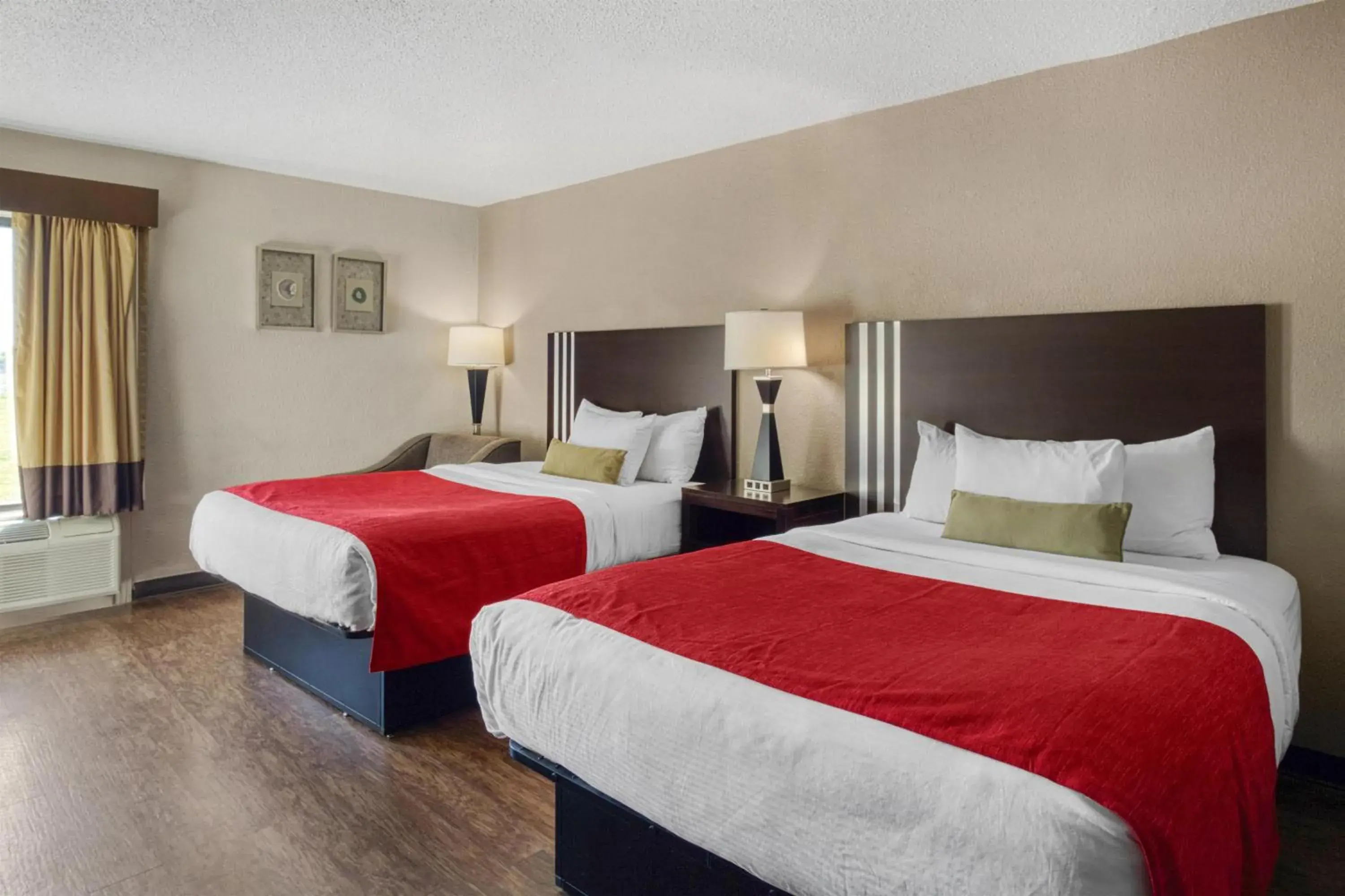 Bedroom, Bed in SureStay by Best Western Greenville Bedroom, Bed in SureStay by Best Western Greenville