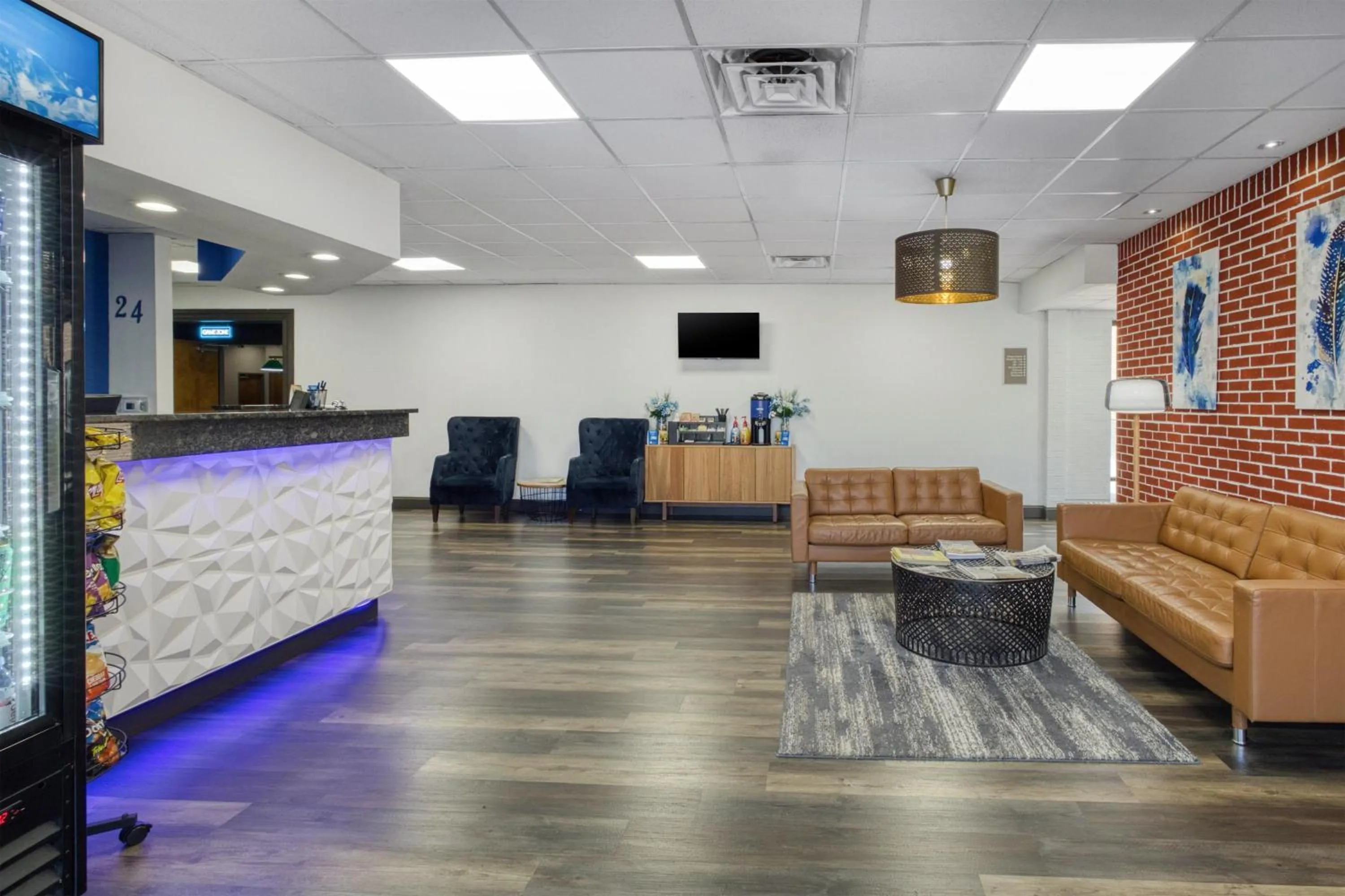 Lobby or reception in SureStay by Best Western Greenville