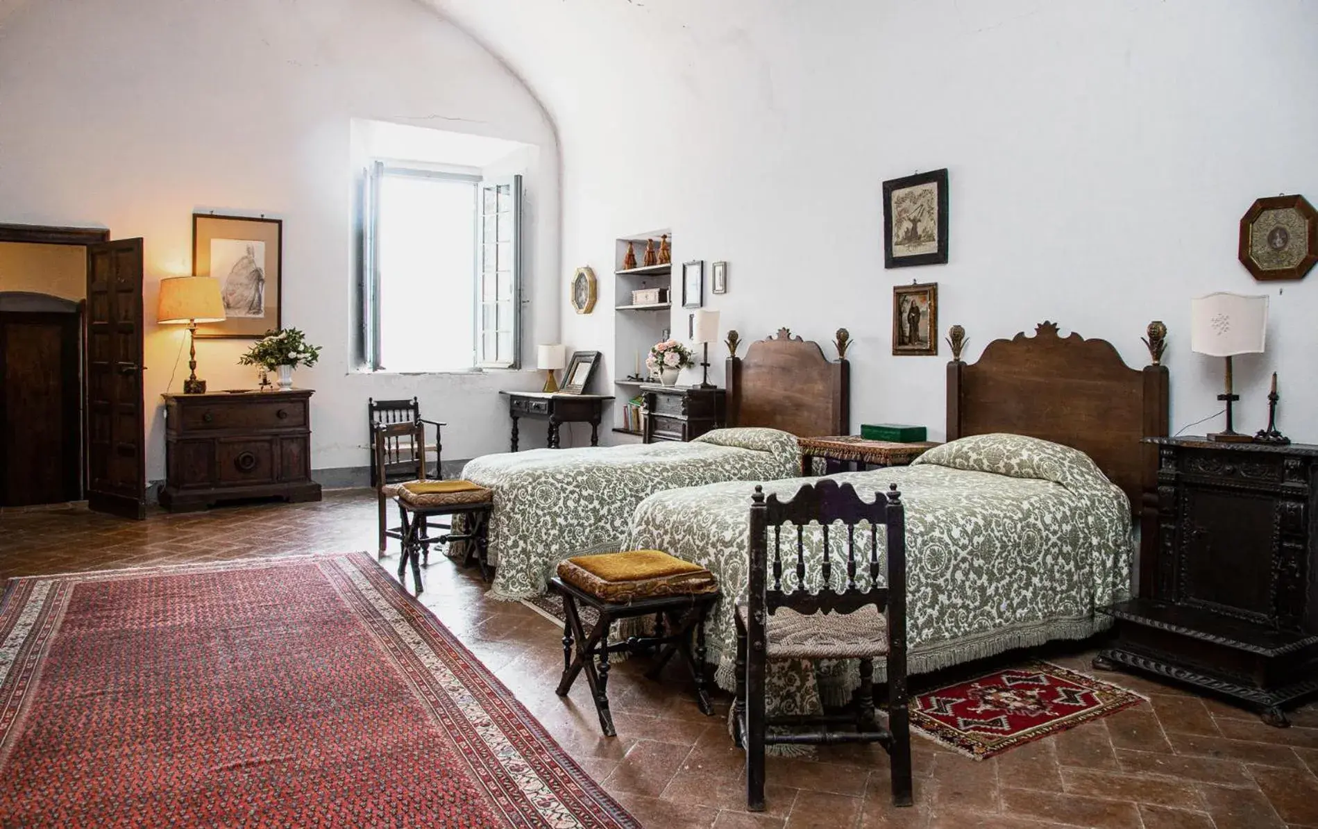 Suite - single occupancy in Castello Malaspina di Fosdinovo Suite - single occupancy in Castello Malaspina di Fosdinovo