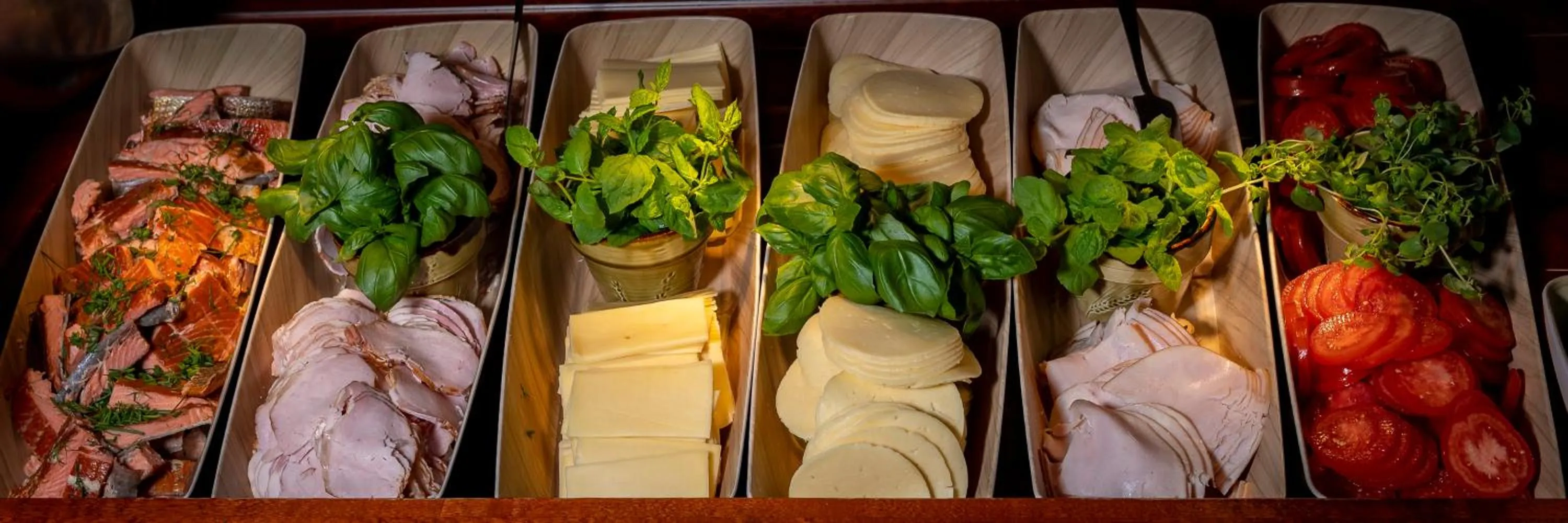 Buffet breakfast in Hotel Mesikämmen