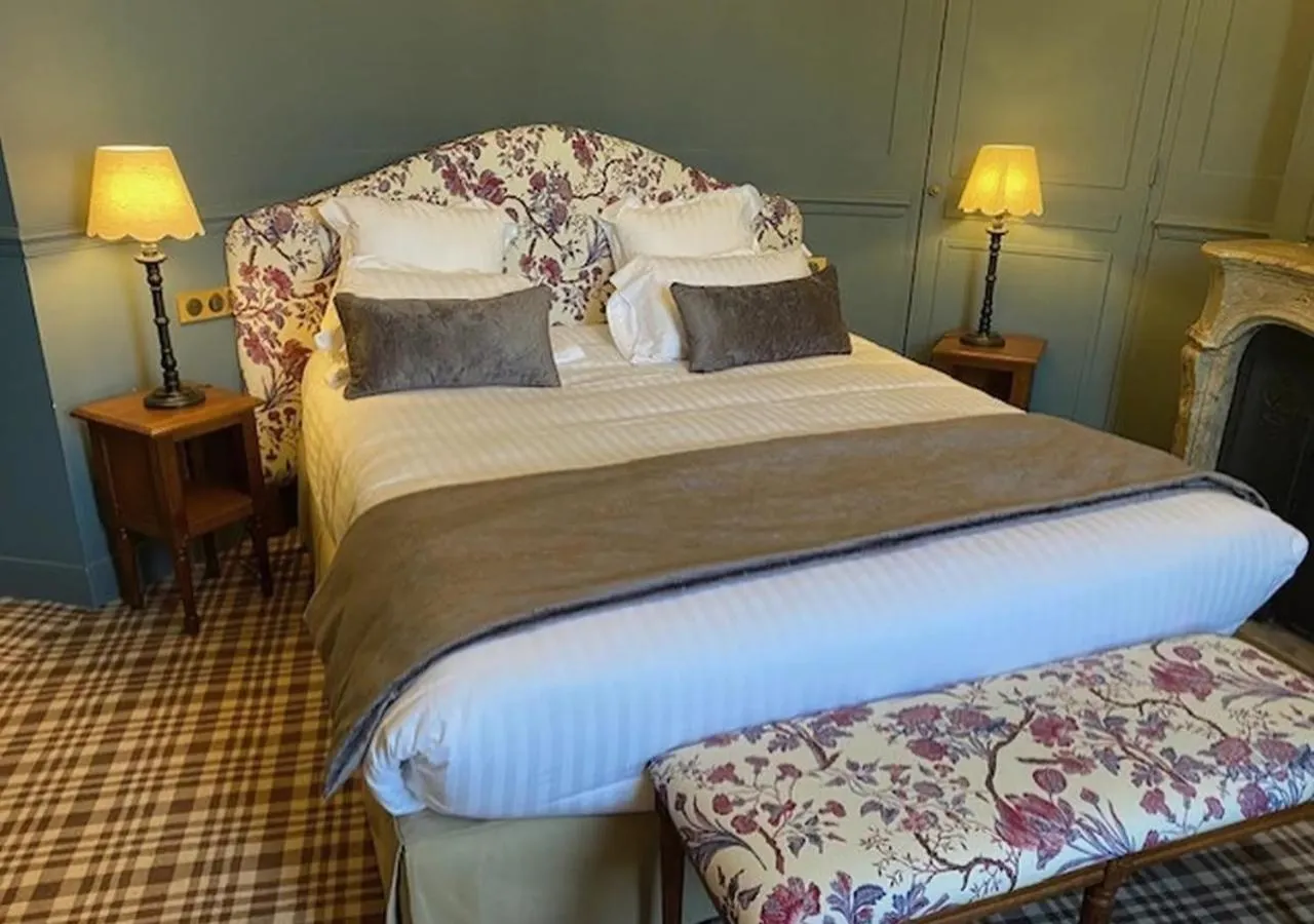 Bed in Château d'Ermenonville