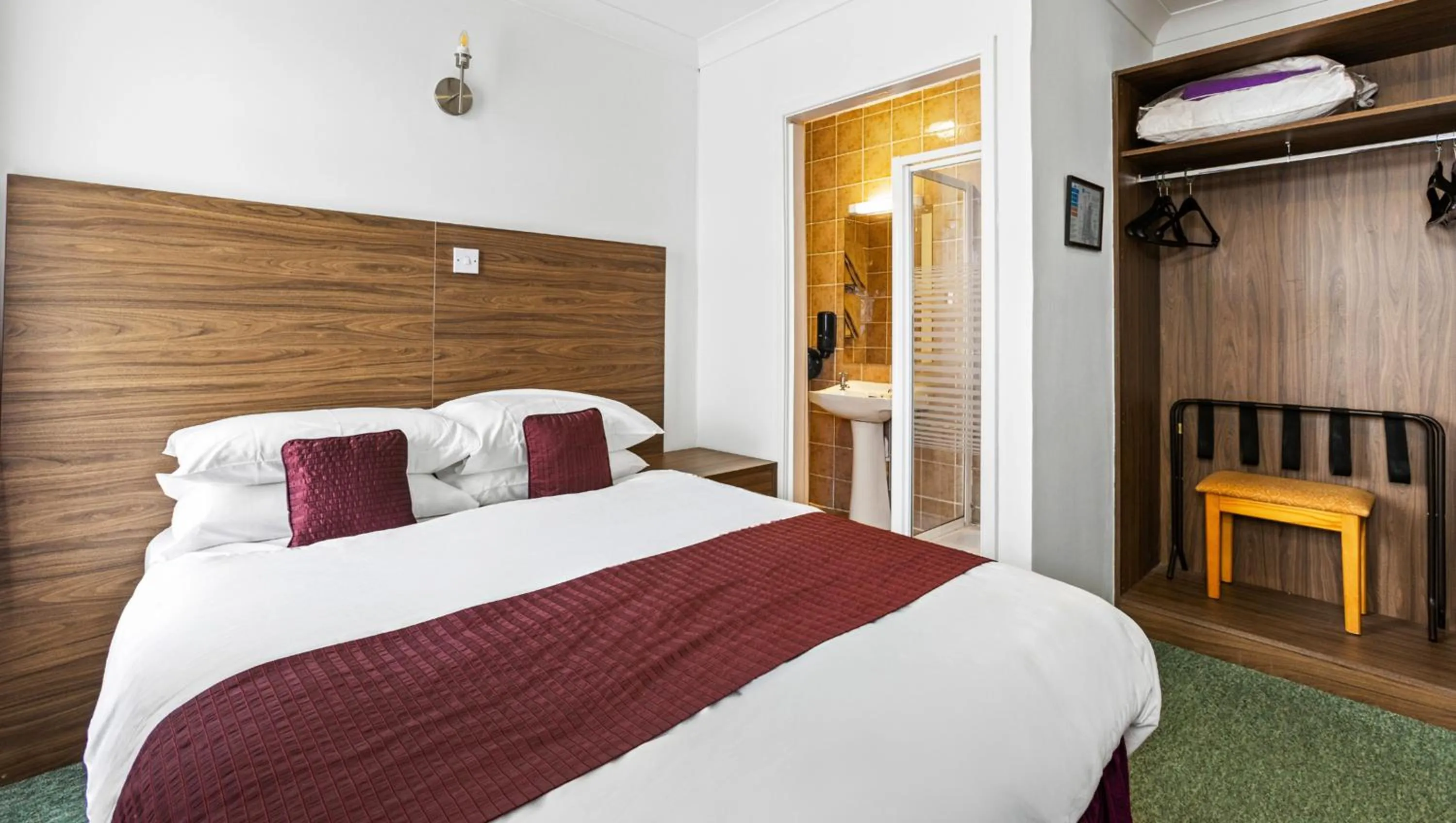 Bed in Magnuson Hotel Sandy Lodge Newquay