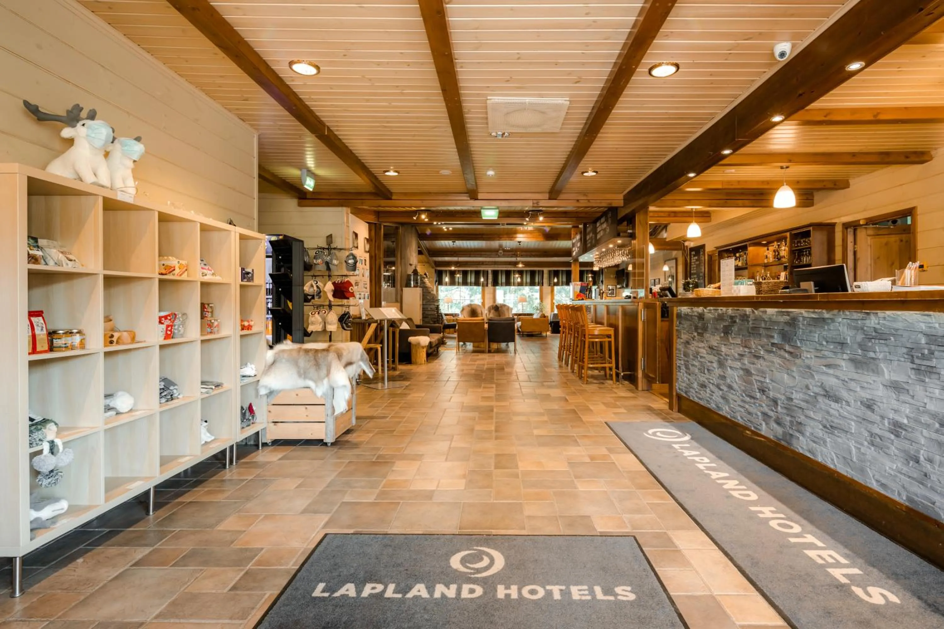 Lobby or reception in Lapland Hotels Ounasvaara Chalets