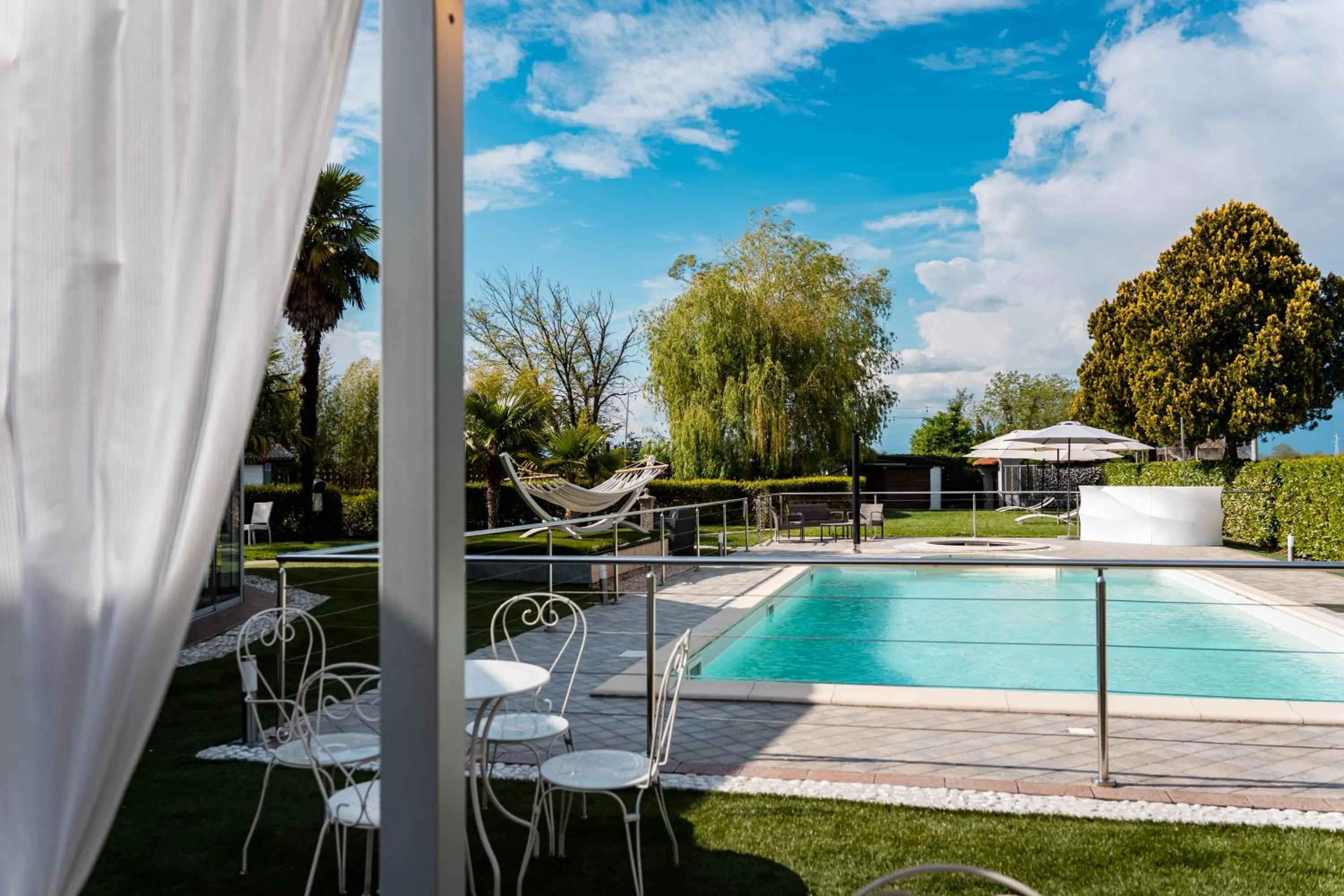 Pool view in Villa Riviera Hotel Udine